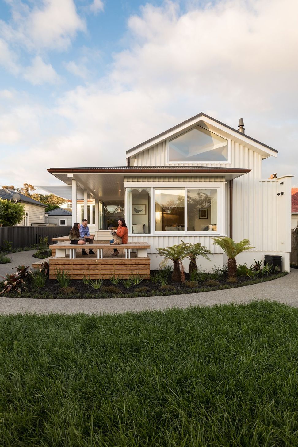 Villa Reno in Auckland by KKID and Malcolm Walker