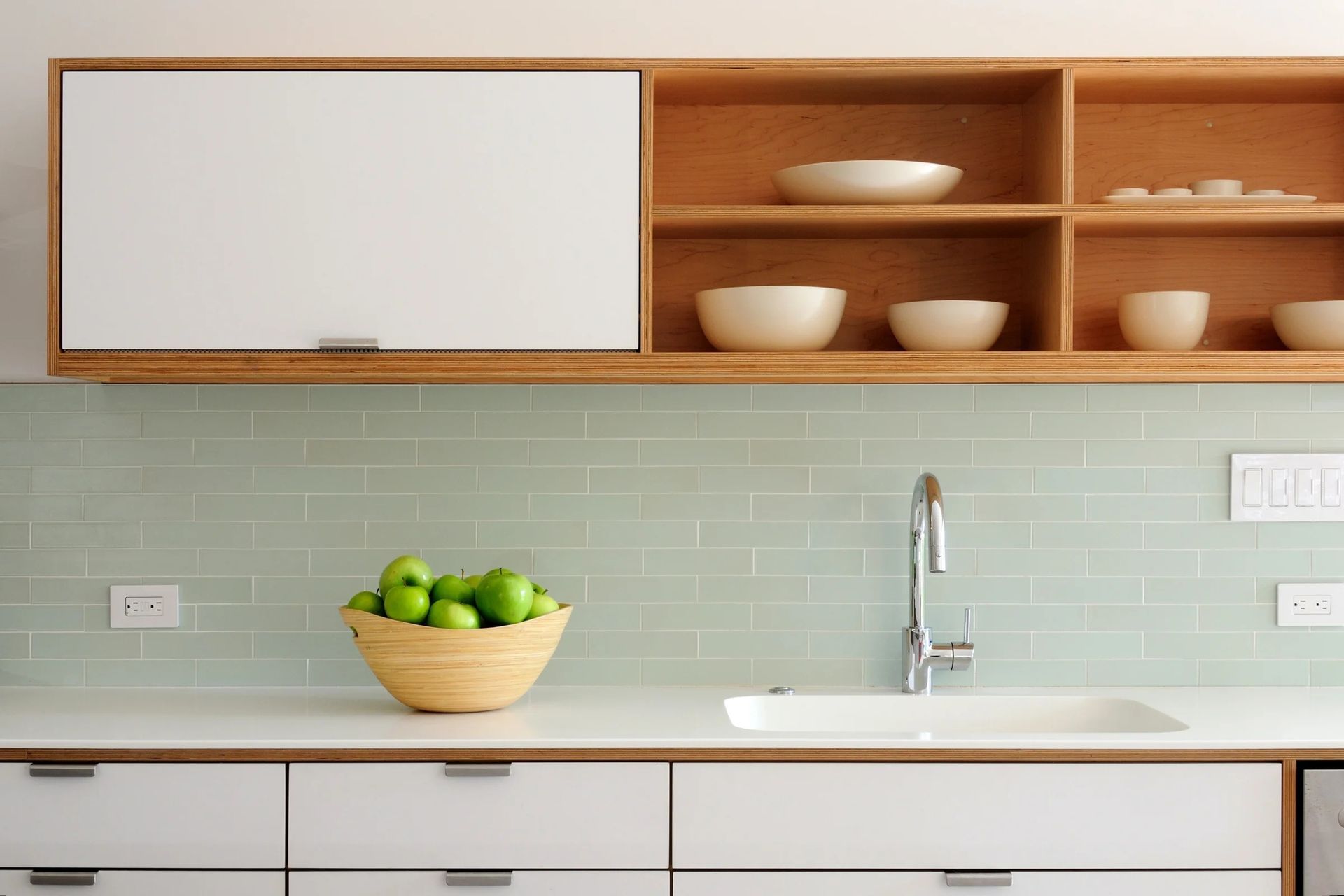 3RobertaAvenue-Kitchen-Detail-ap-compressed.jpg
