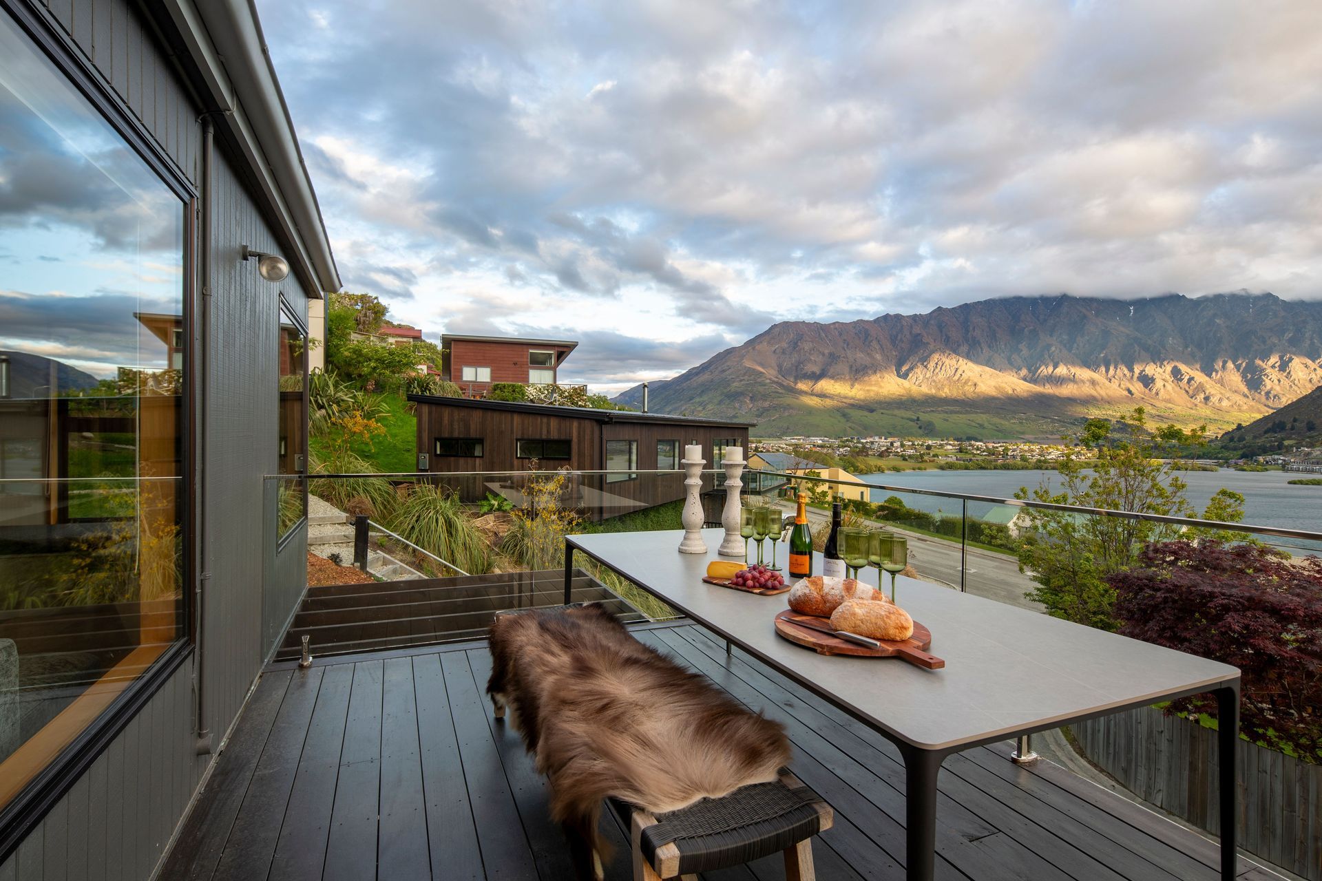 3ViscountLaneQueenstown093.jpg