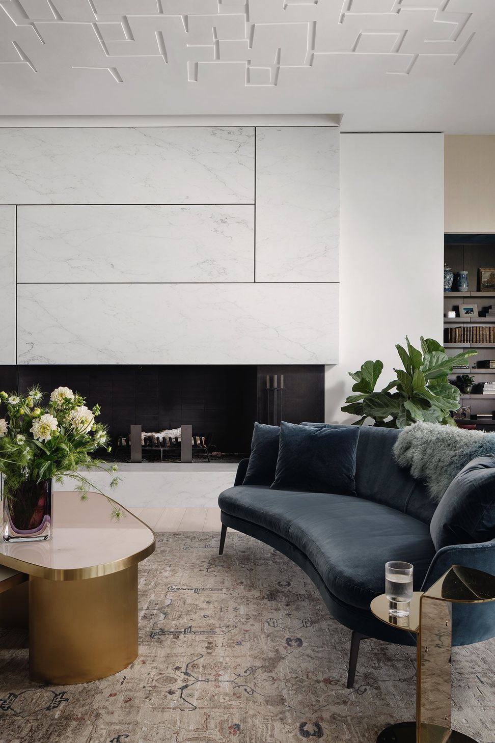 4HighontheHillCuppettKilpatrickArchitectureandInteriorDesigninterior-living-room-marble-fireplace.jpg