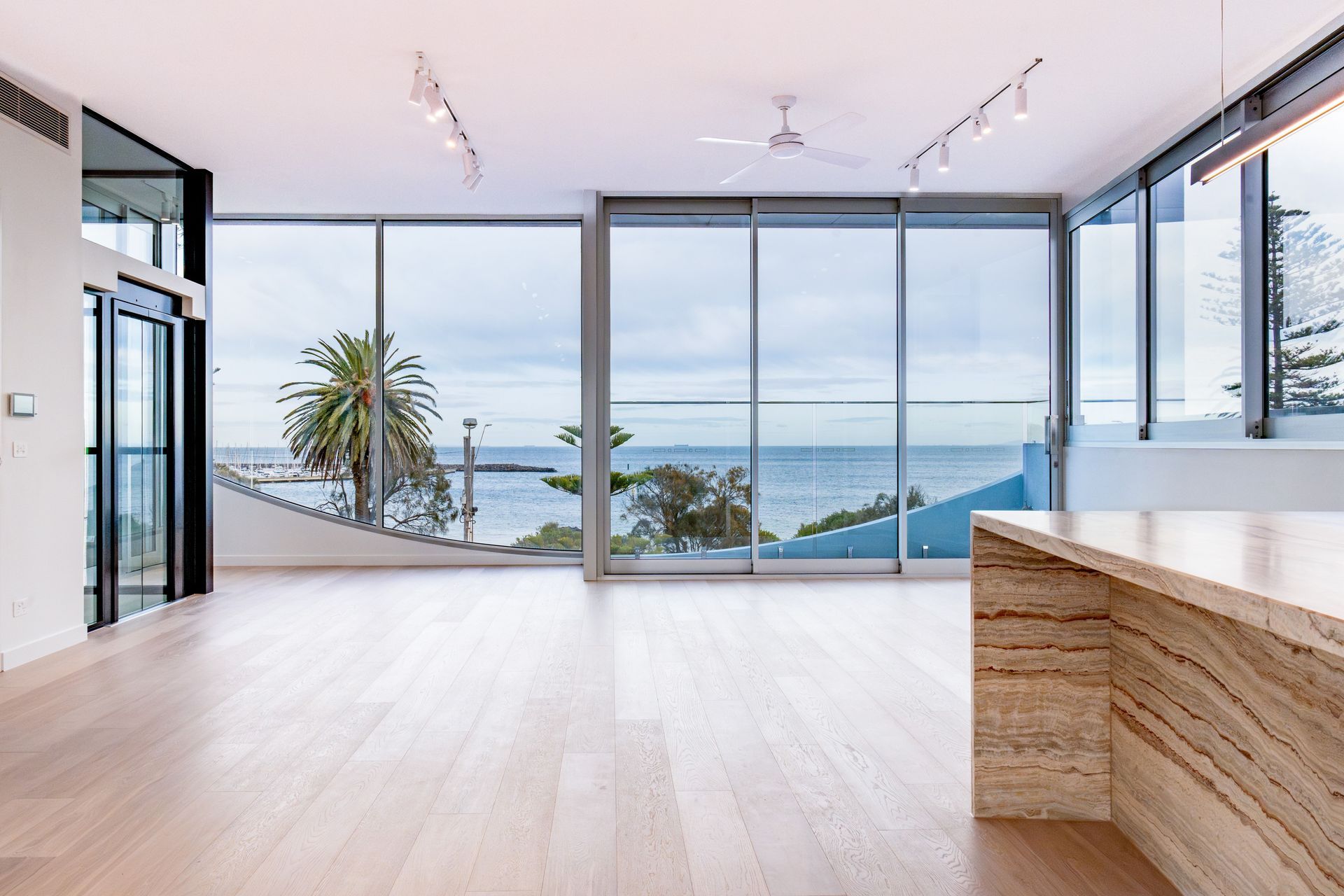 54-Beach-Rd-155-LR.jpeg