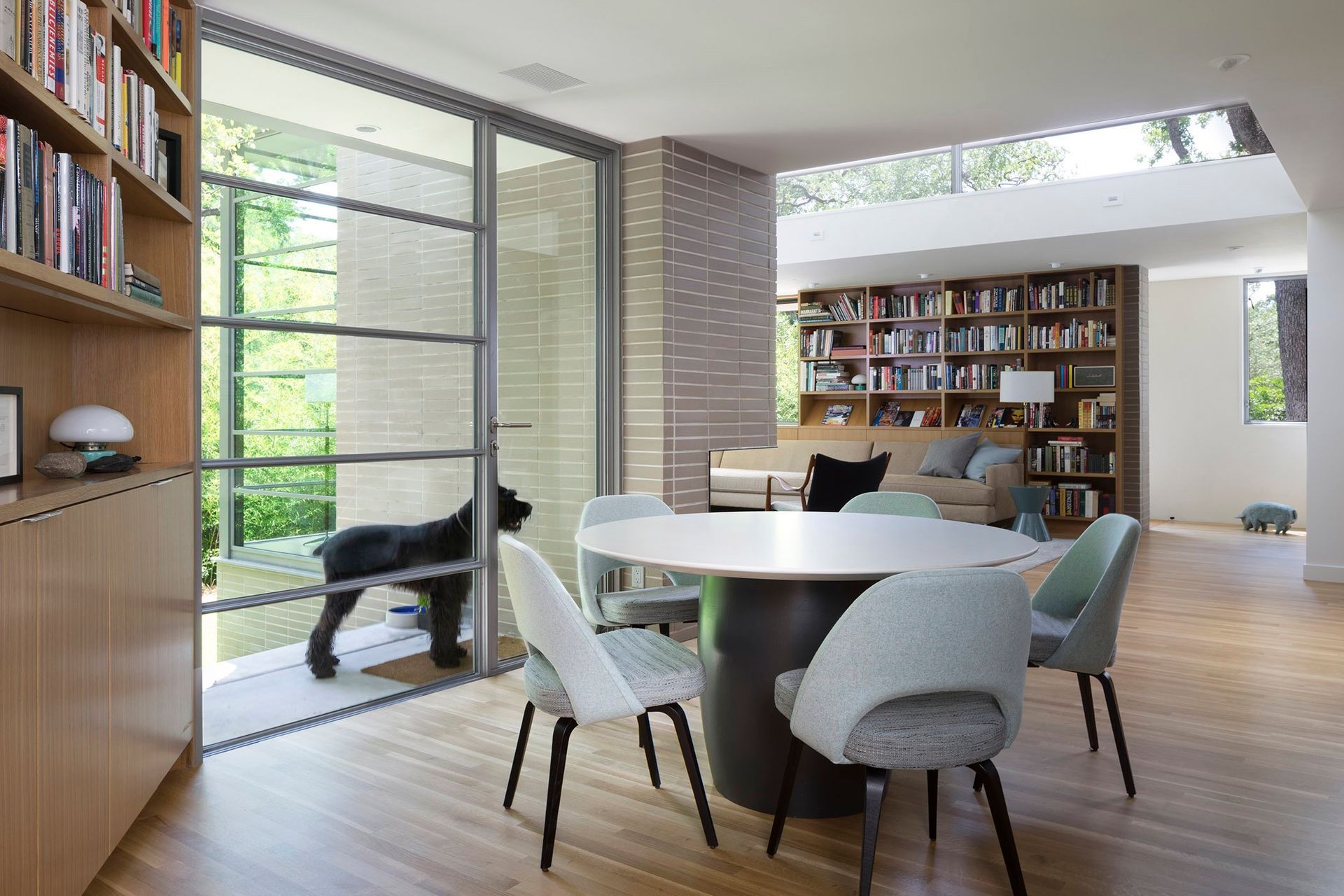 6InwoodPlaceCuppettKilpatrickArchitectureandInteriorDesignmodern-oak-interior-steel-windows-storage.jpg