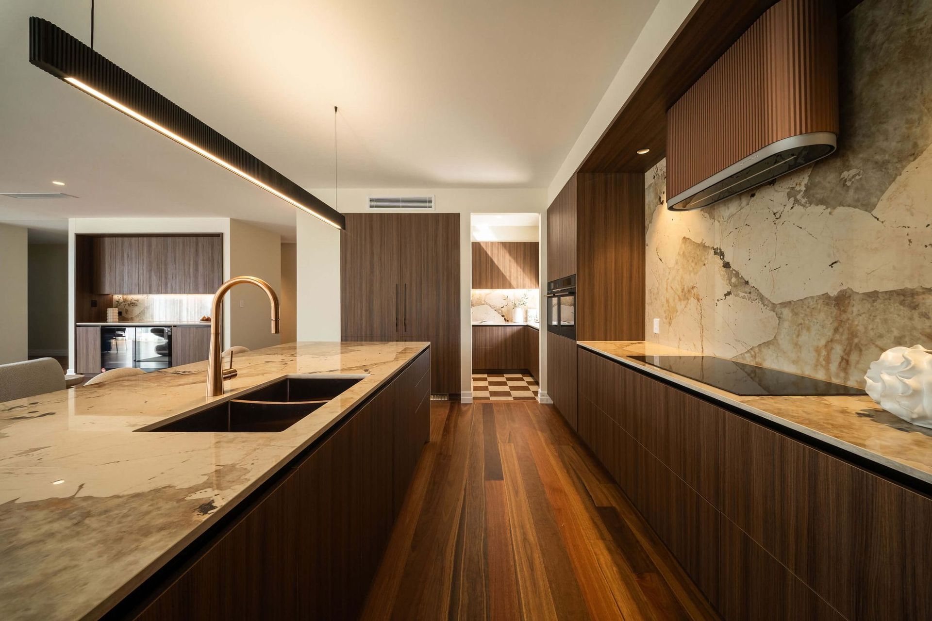 6ac5ee5fc9b734cbe3d9118e37-ARALUEN-ST-KEDRON-ATLIER-SHOOT-18-1-p-2000.jpg
