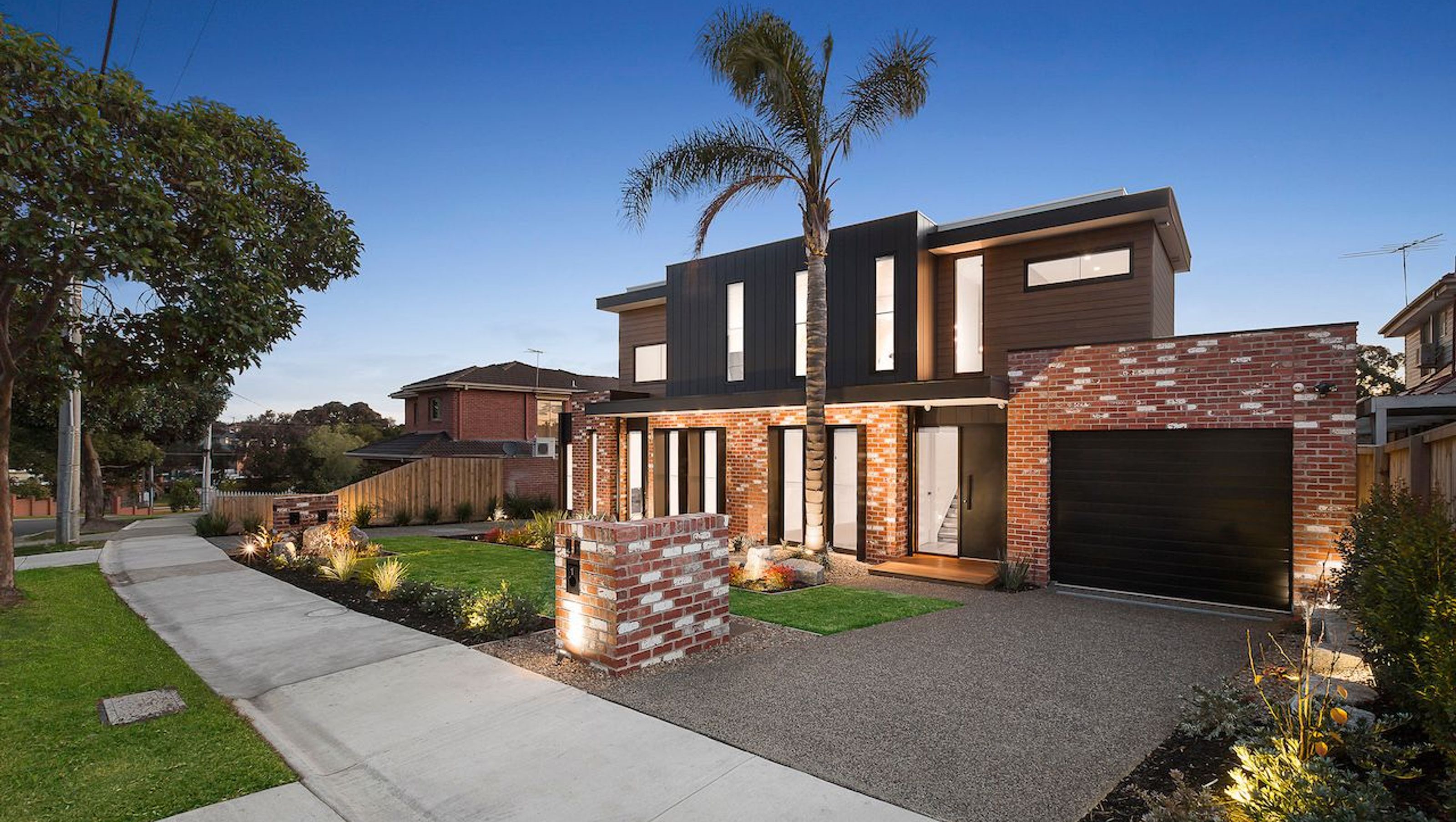 Adrienne Crescent