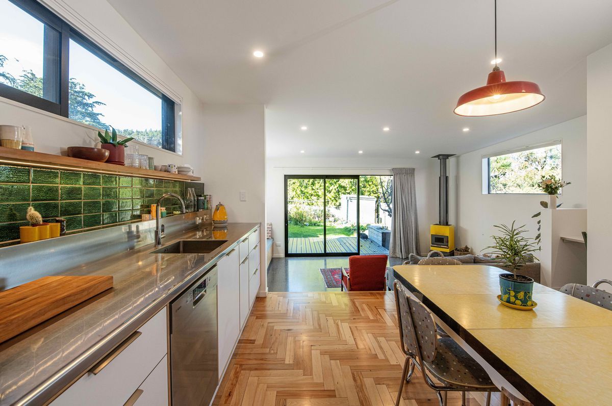 Mckinlay Extension