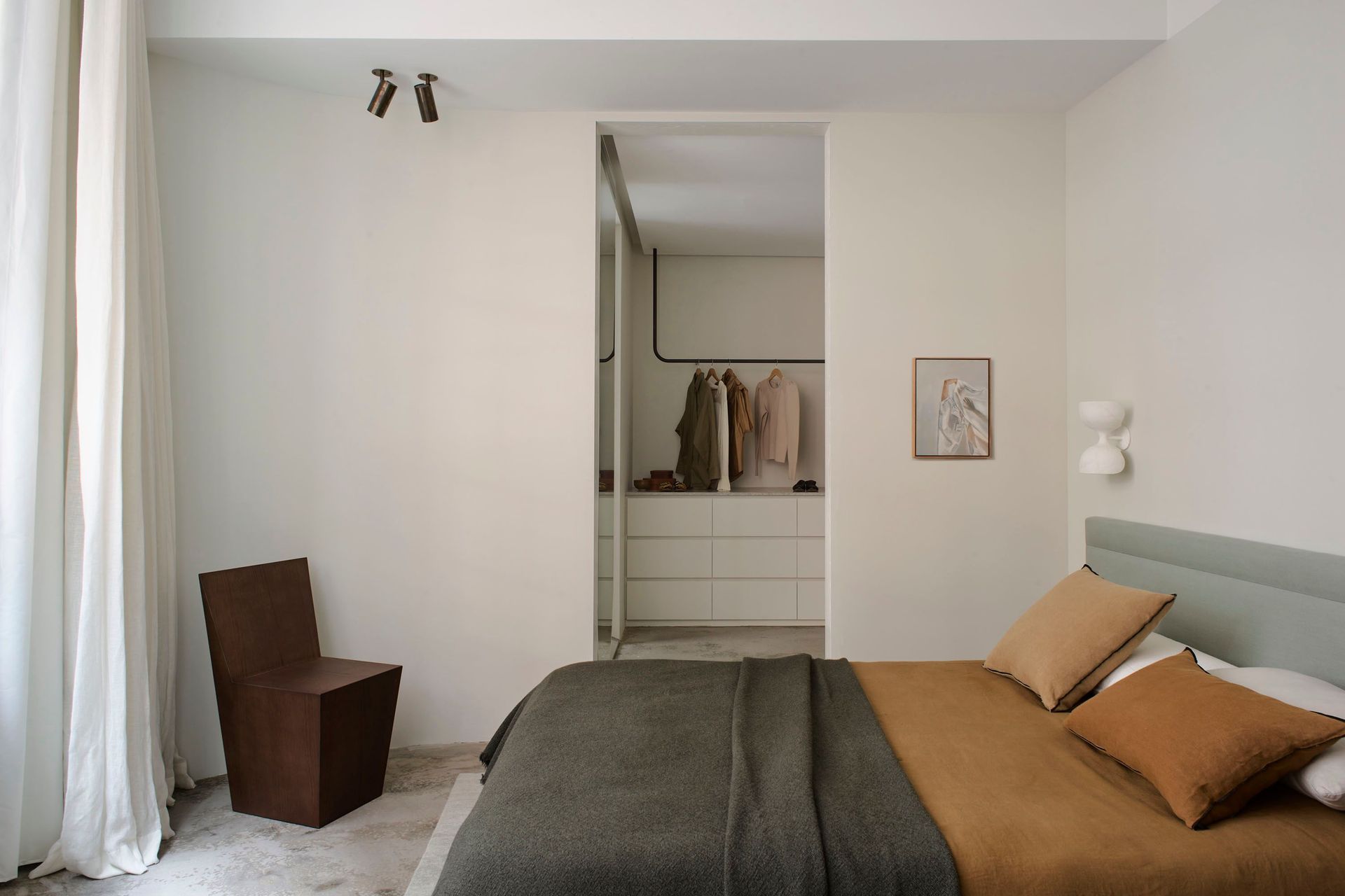 AlexanderCoFosterStSurryHills250822238384.jpg