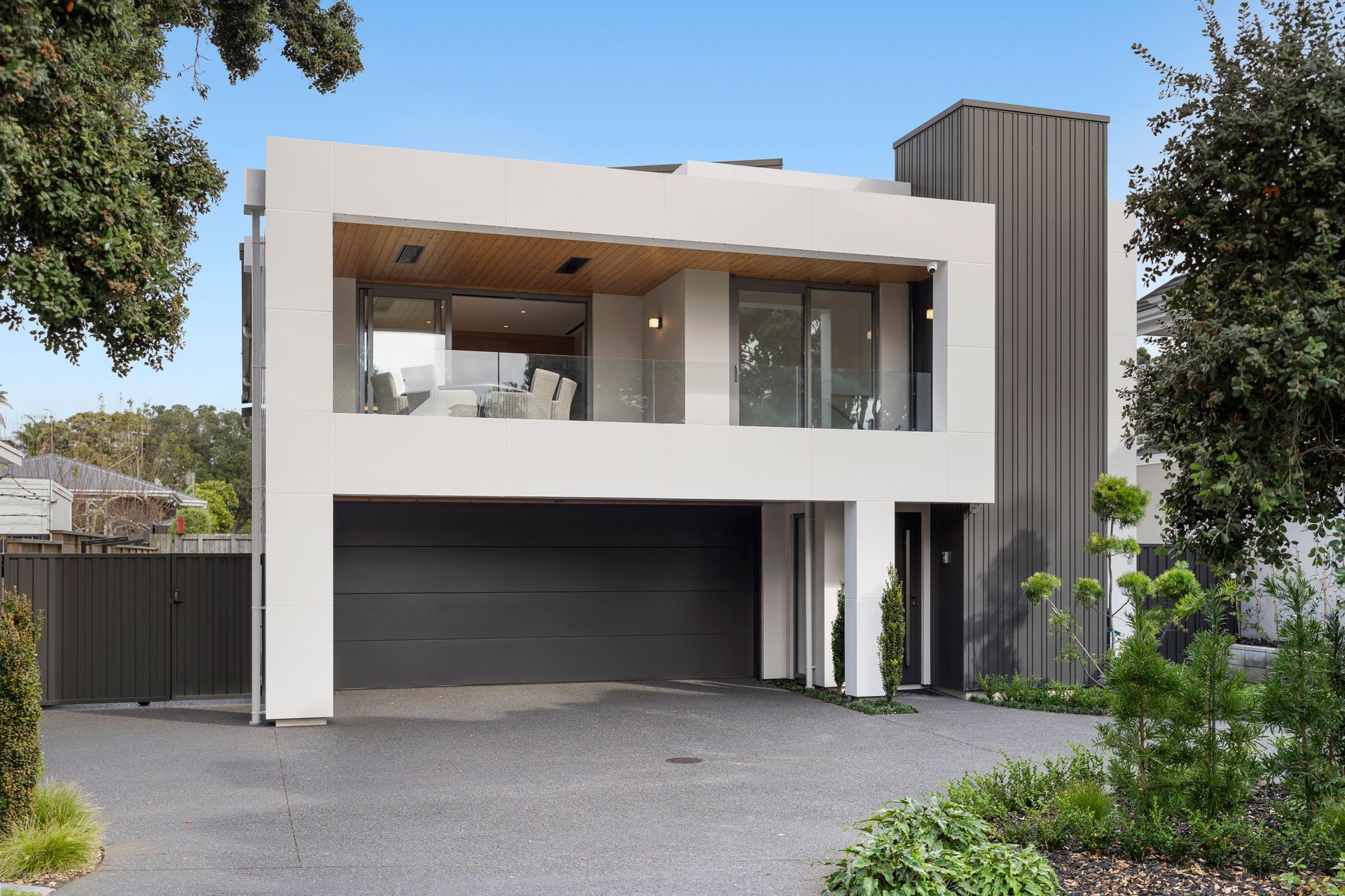Modern Mount Living