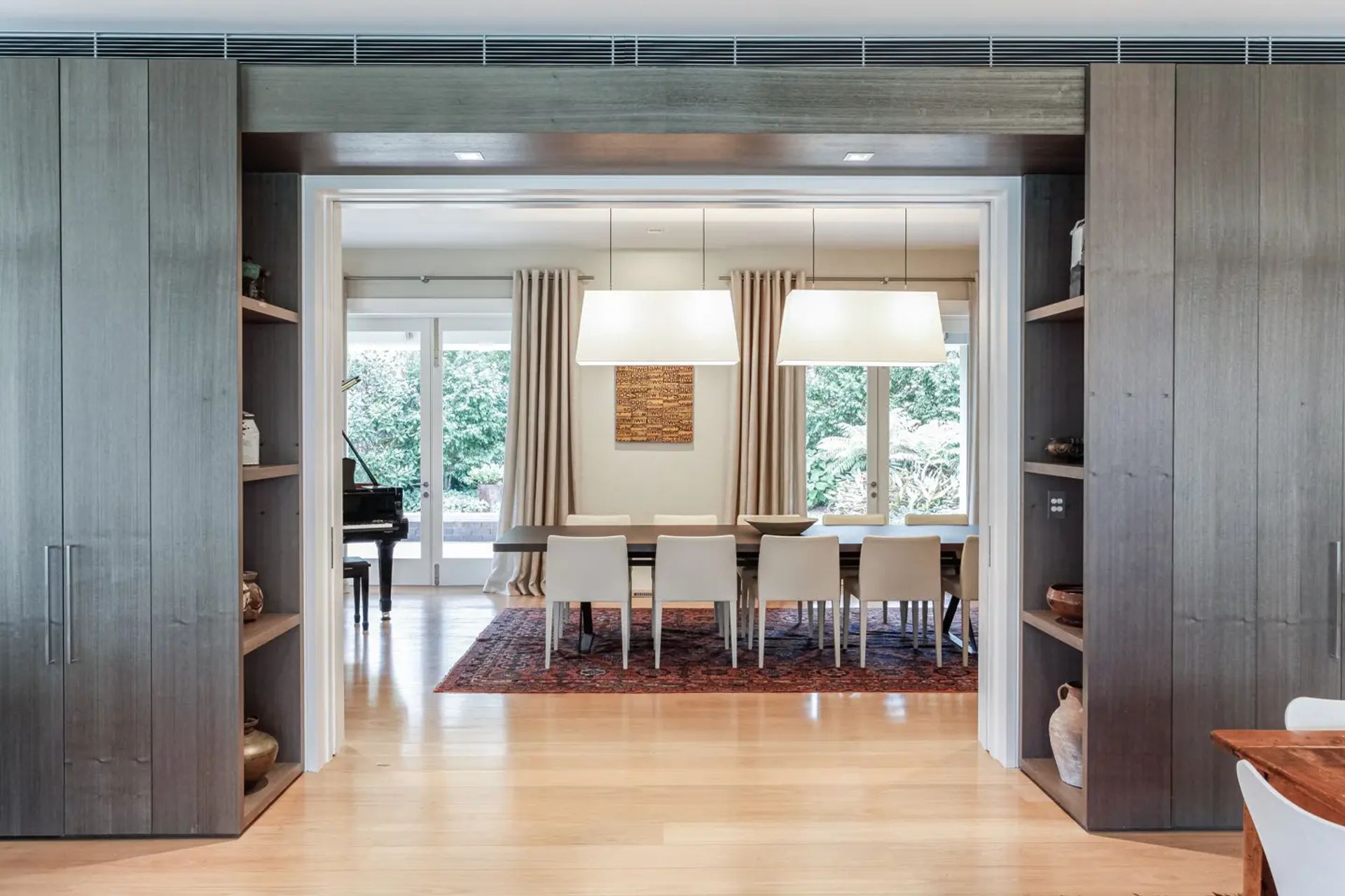 ##Bellevue Hill House
