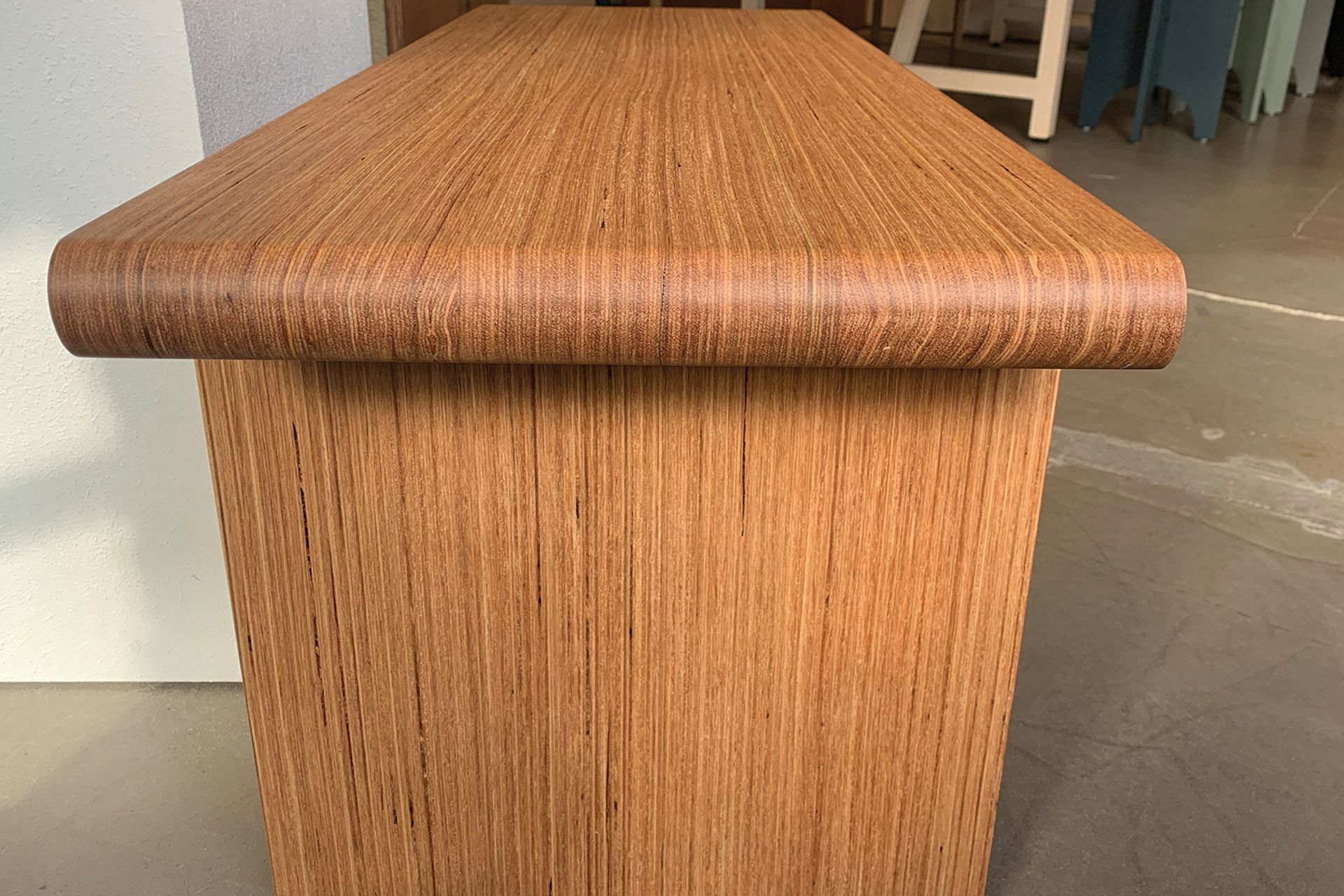 Blackbutt-Quartersawn-Bench-So-Watt-1-v2.jpg