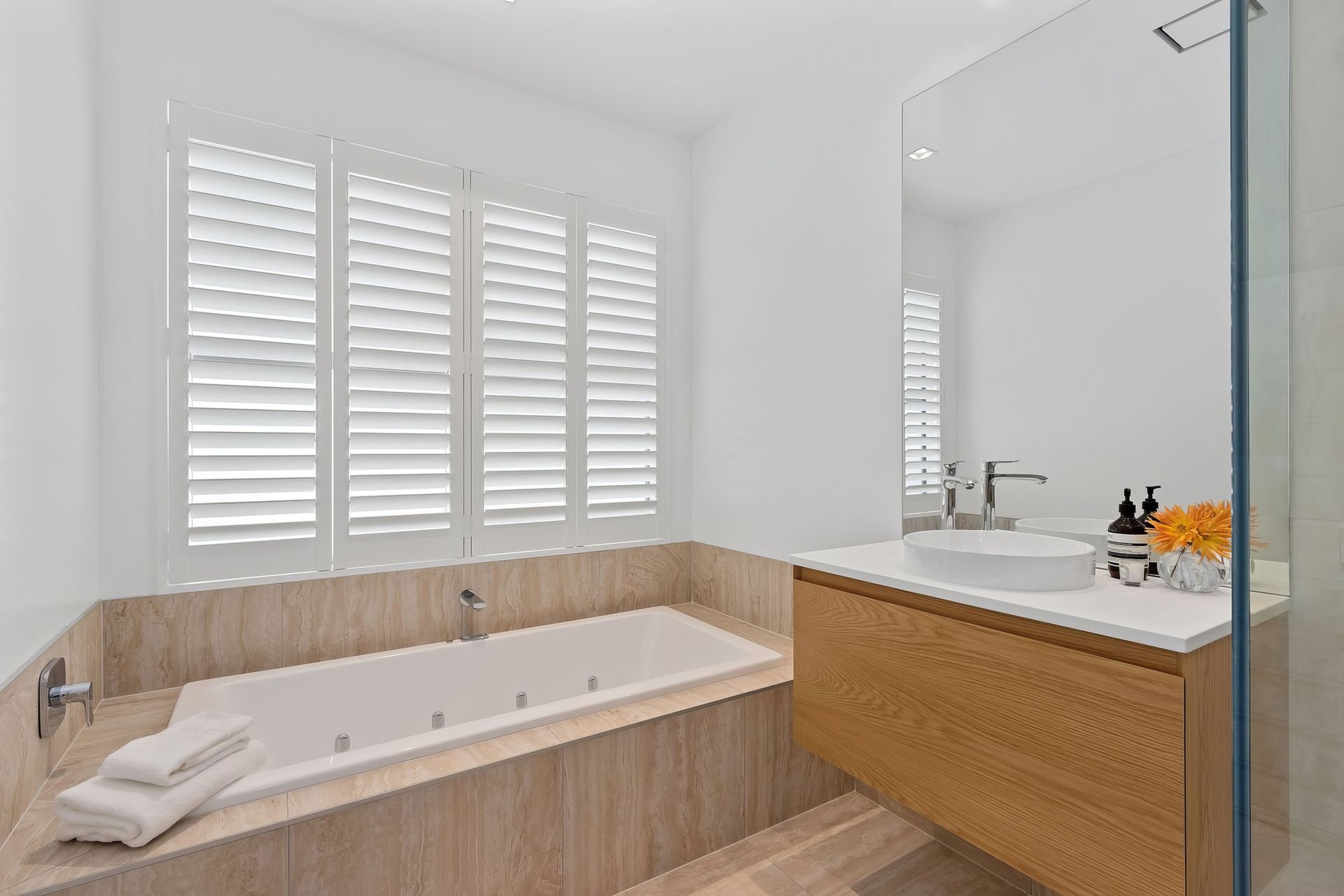 CB-12391-2-2-28Familybathroom-gigapixel-standard-v2-15x.jpeg