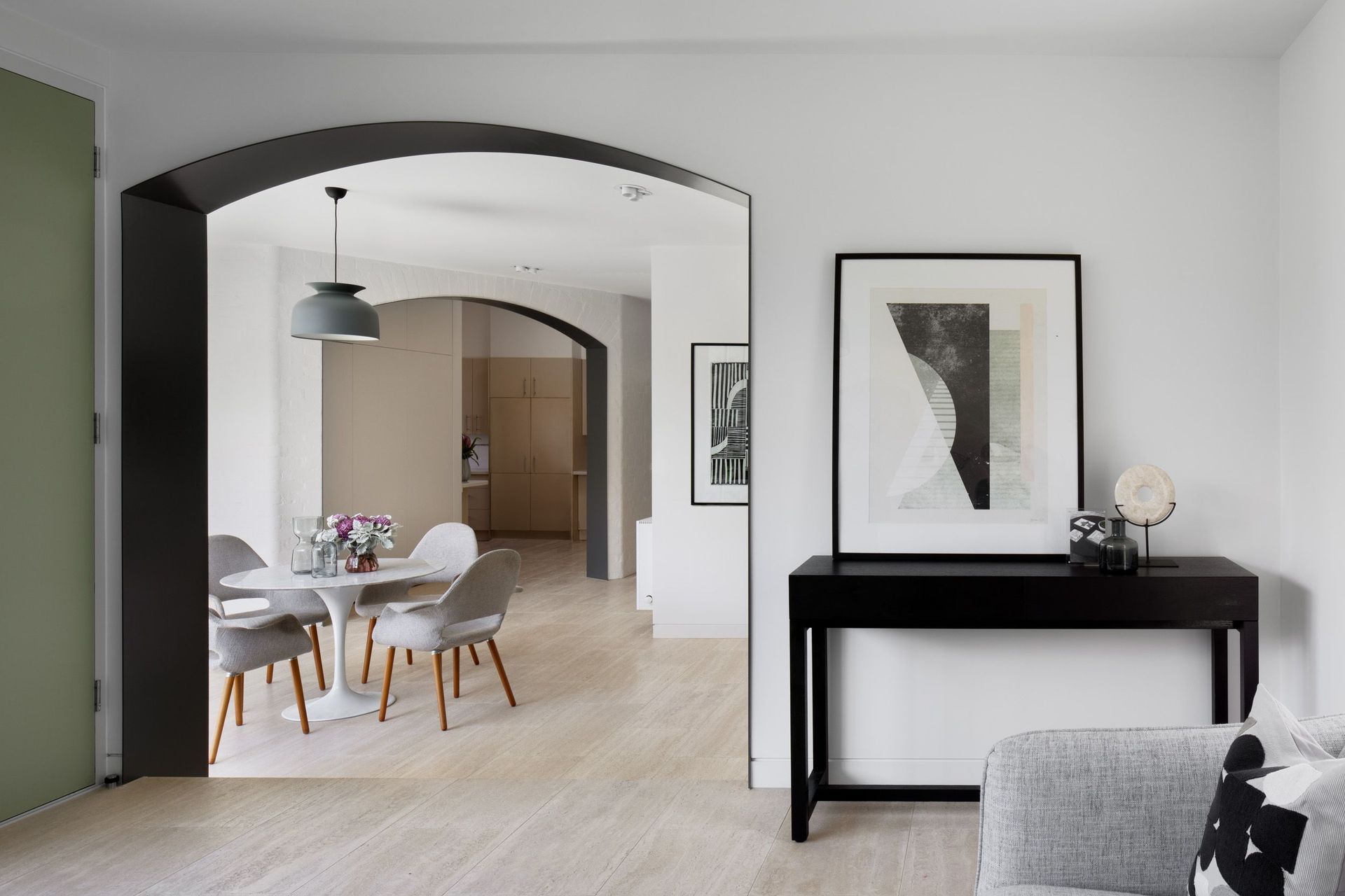 Curve House