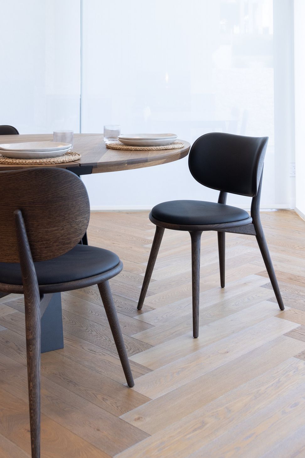 Dining-area-Salto-on-Hbone-v3.jpg