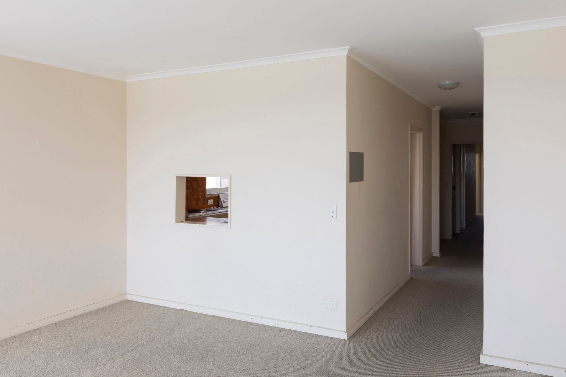 ELIZABETH-BAY-APARTMENT05.jpg