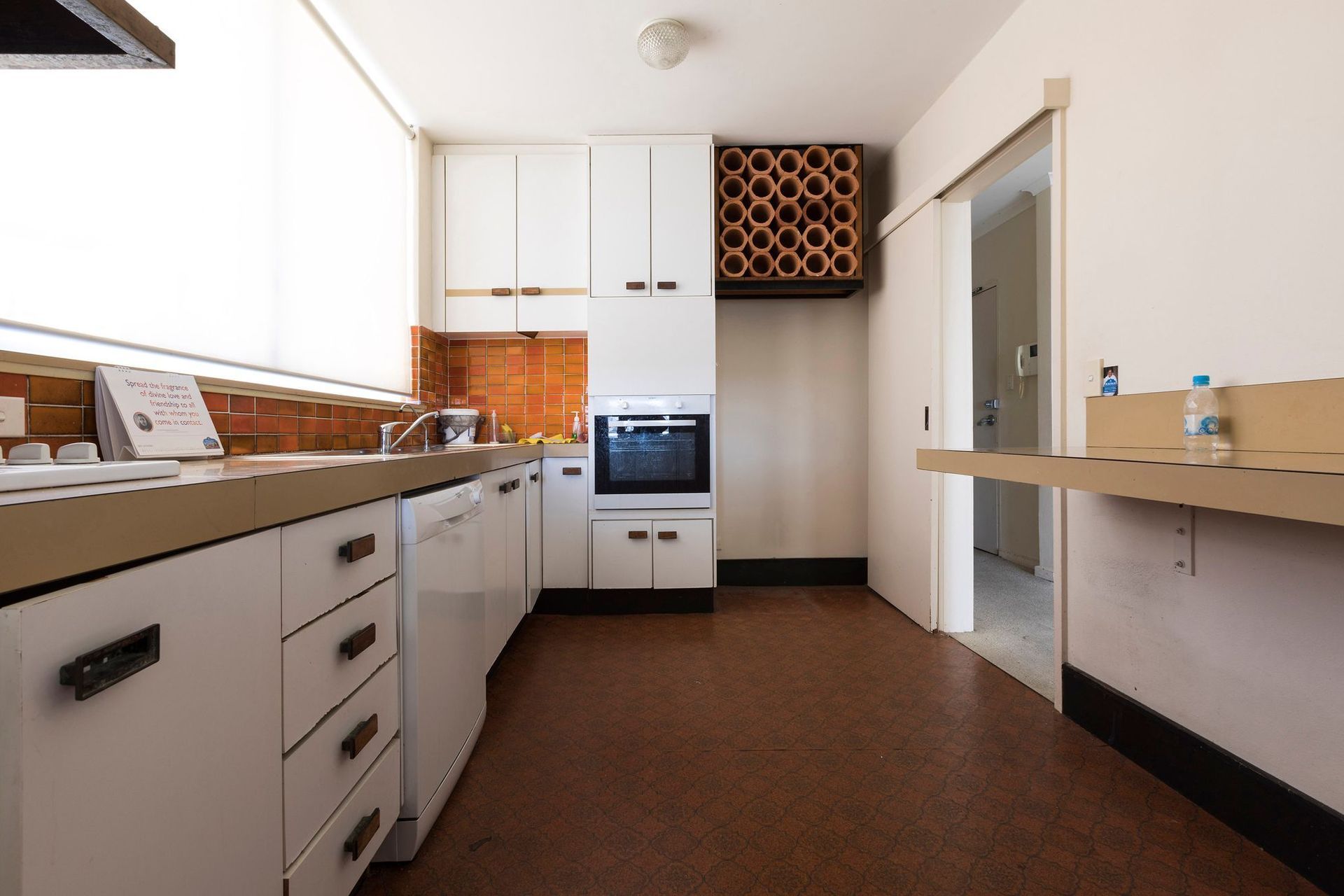 ELIZABETH-BAY-APARTMENT07.jpg