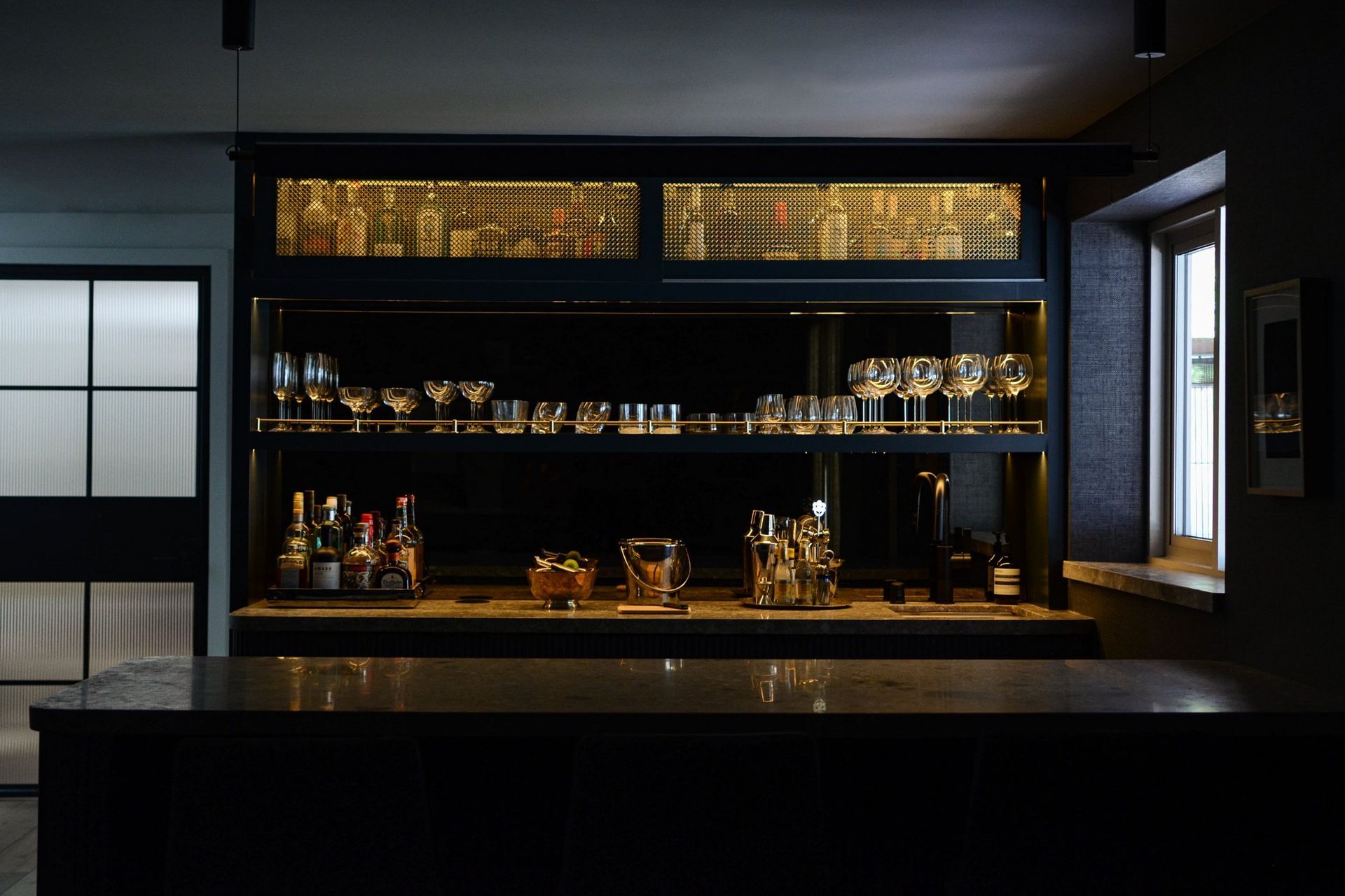 FRYMAN-BAR-BACKLIT.jpg