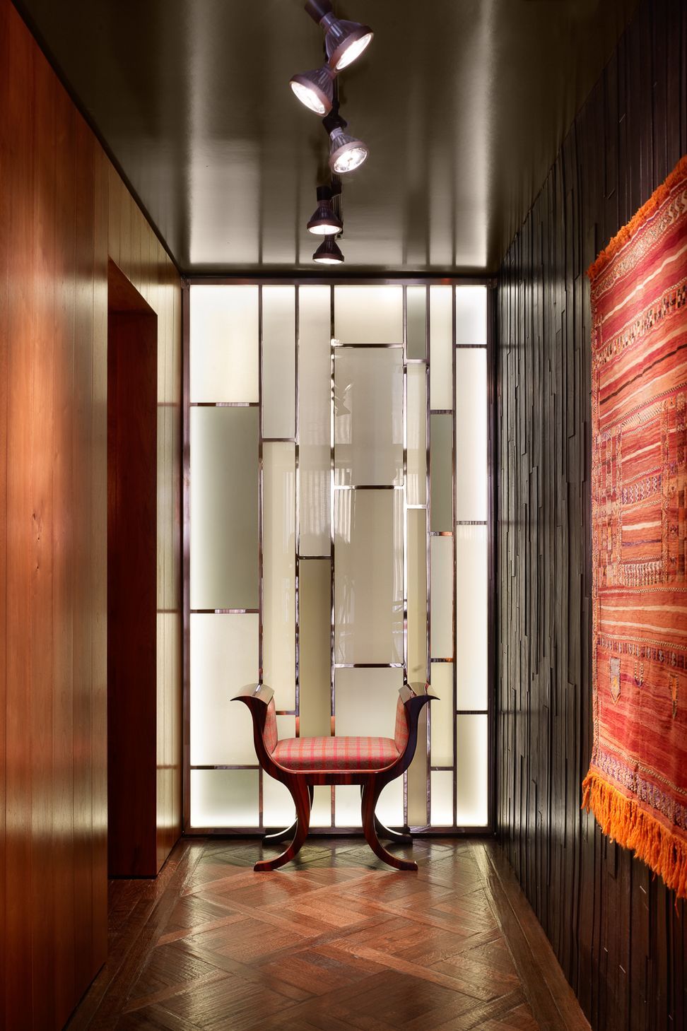 Four-Seasons-Penthouse-2900008.jpg