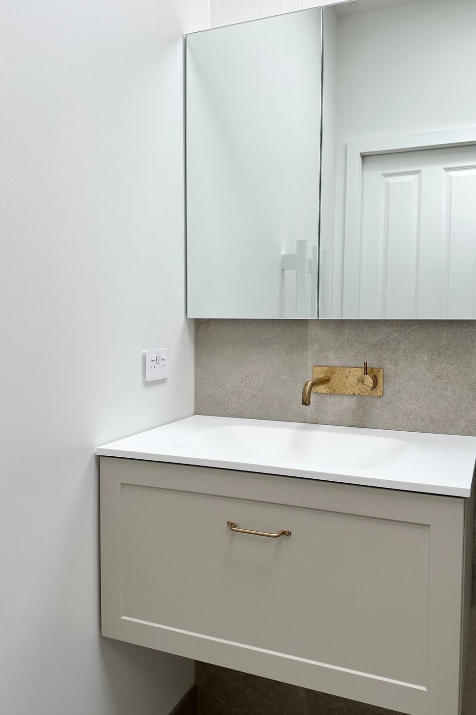 Ensuite