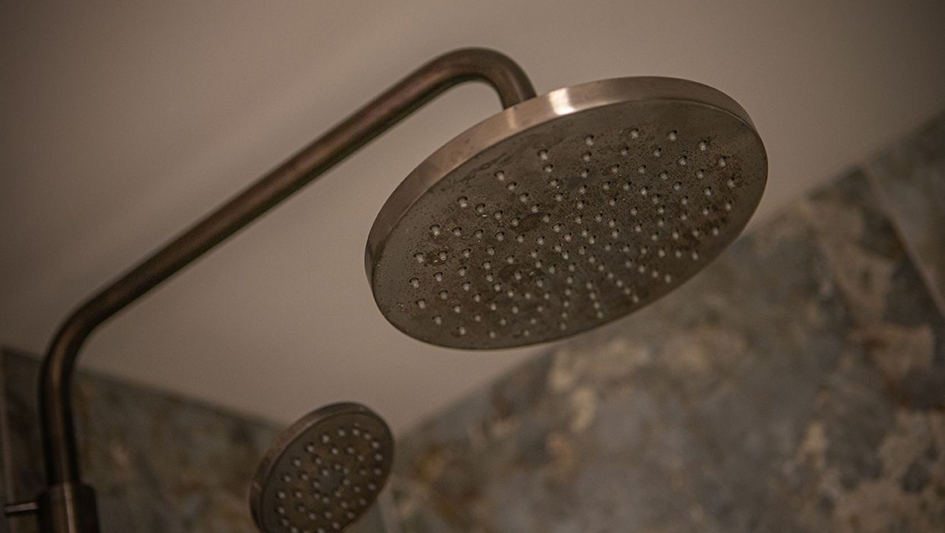 Iron Bold Apartment Bath