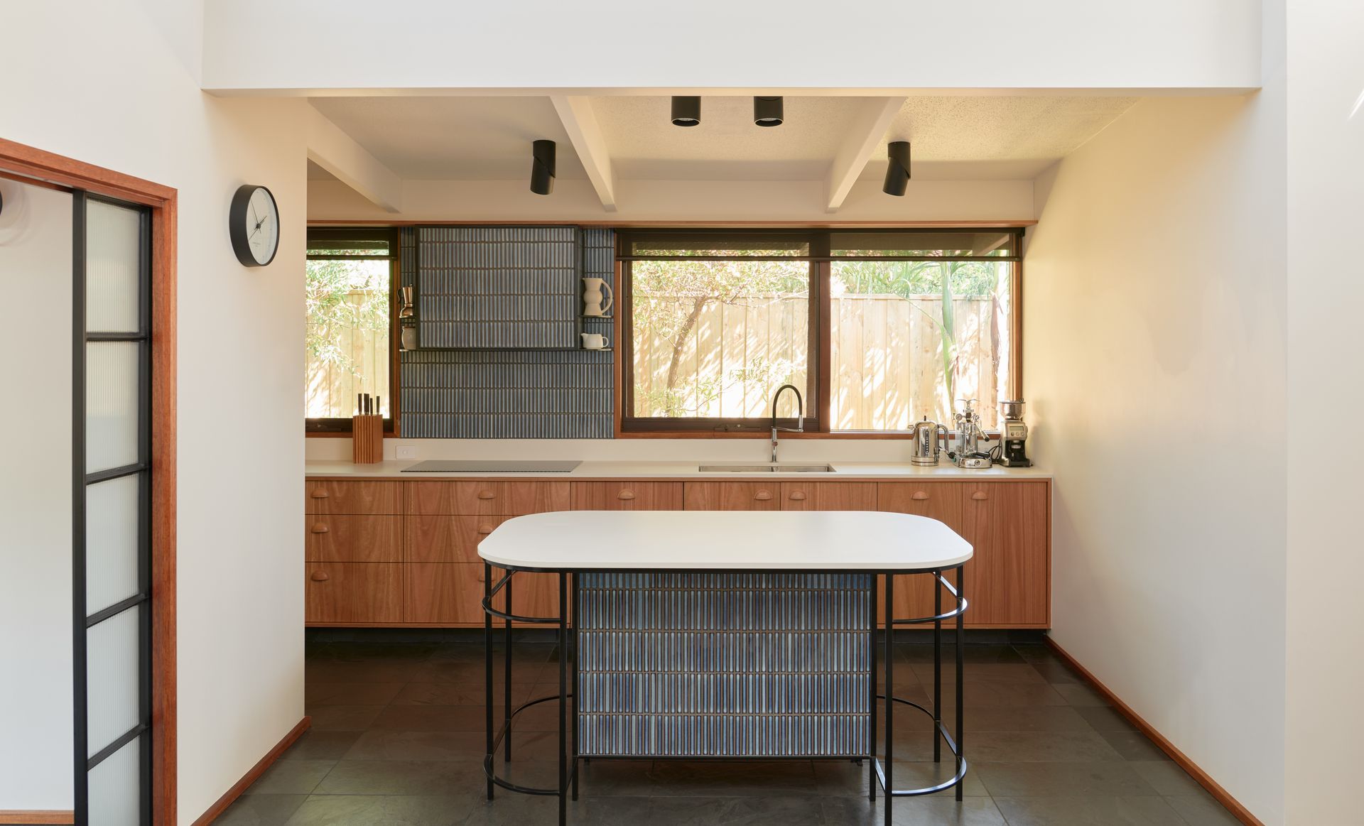 Sibbel Home