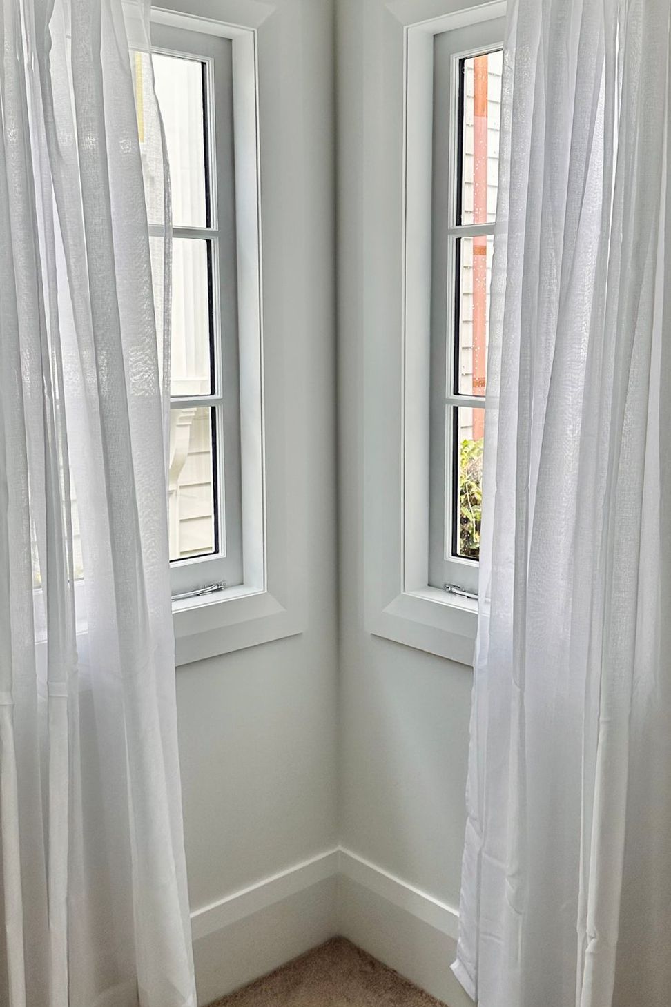 Kingsley-Highlights00065-b-Windows-Bedroom.jpg