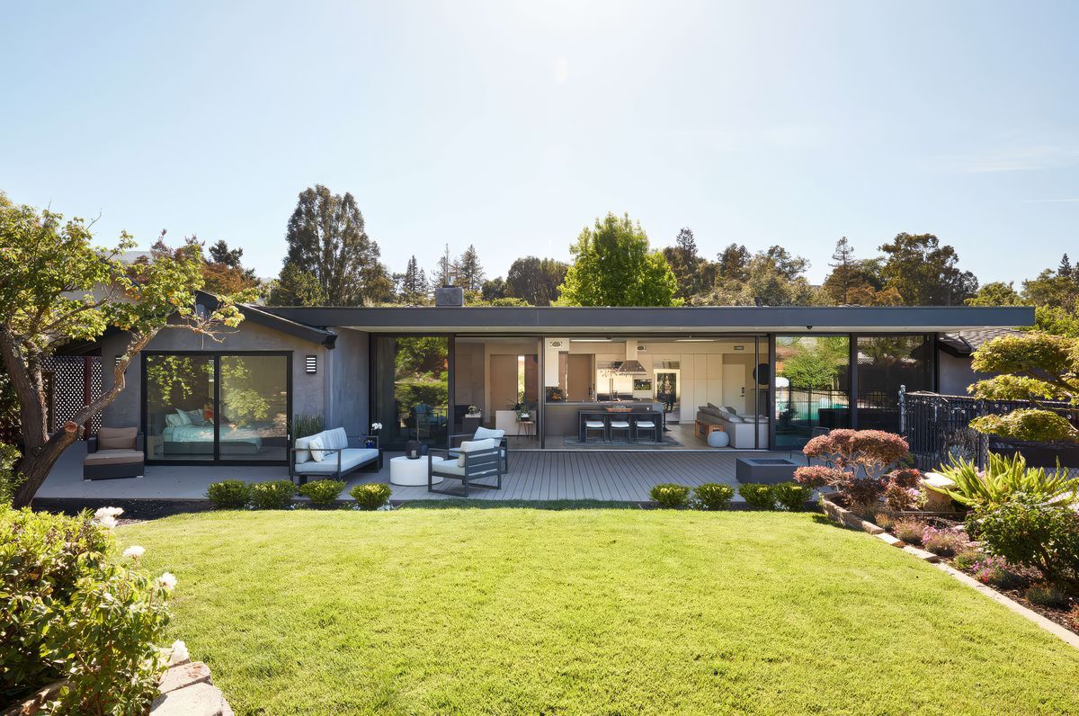 Modernizing a Ranch House