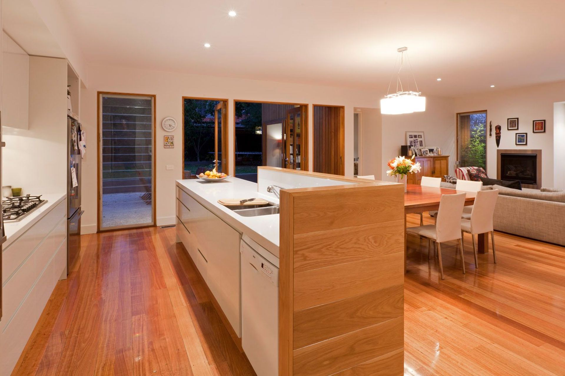 MALVERN-EAST-HOUSE03.jpg