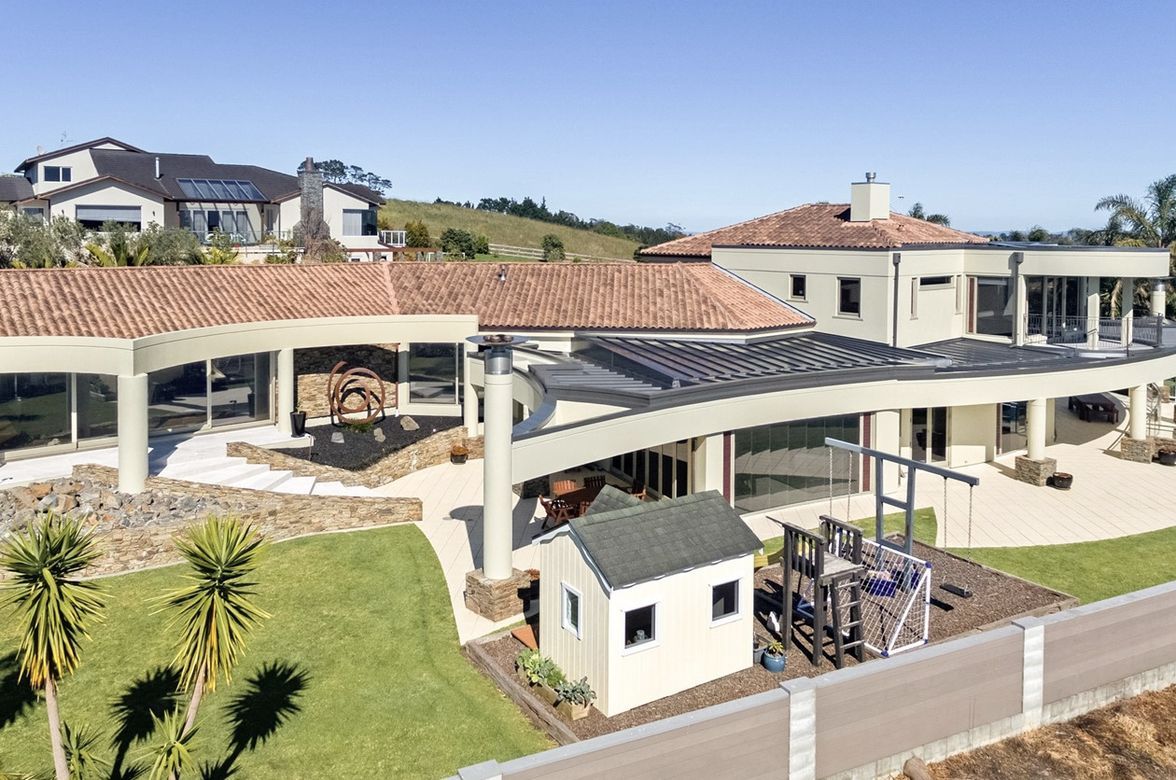 Vive La Renovation - Smart Tray Standing Seam Roofing