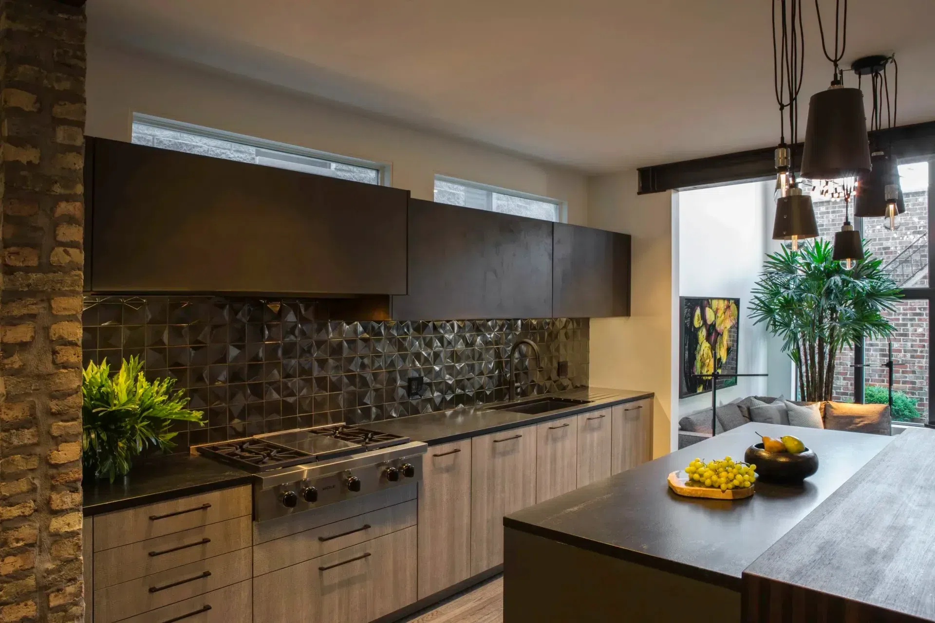 NMI-BucktownWorkersCottage-Kitchen2-2017JH.webp