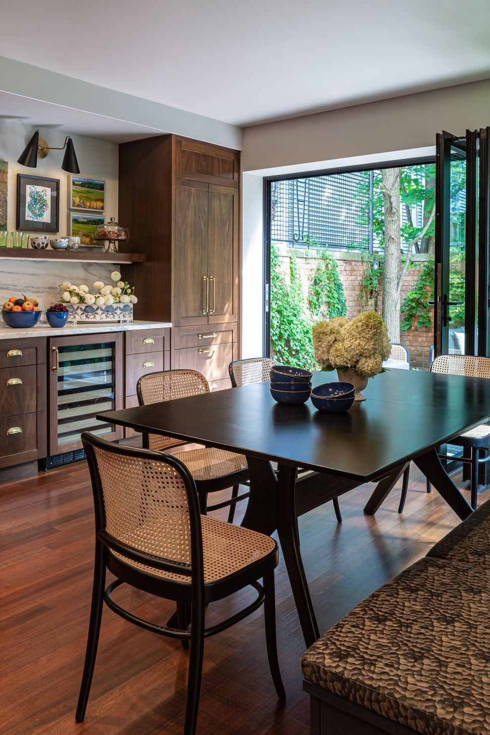 NMI-EvanstonWorkersGarage-DiningRoom-2sm.jpg