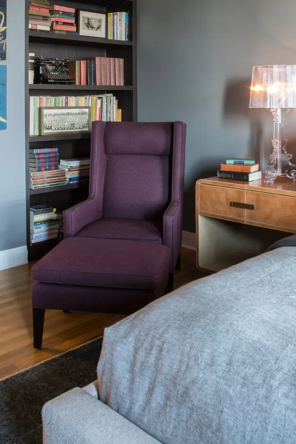 NMI-SouthLoopCondo-LgR-4777-Crop-Square.webp