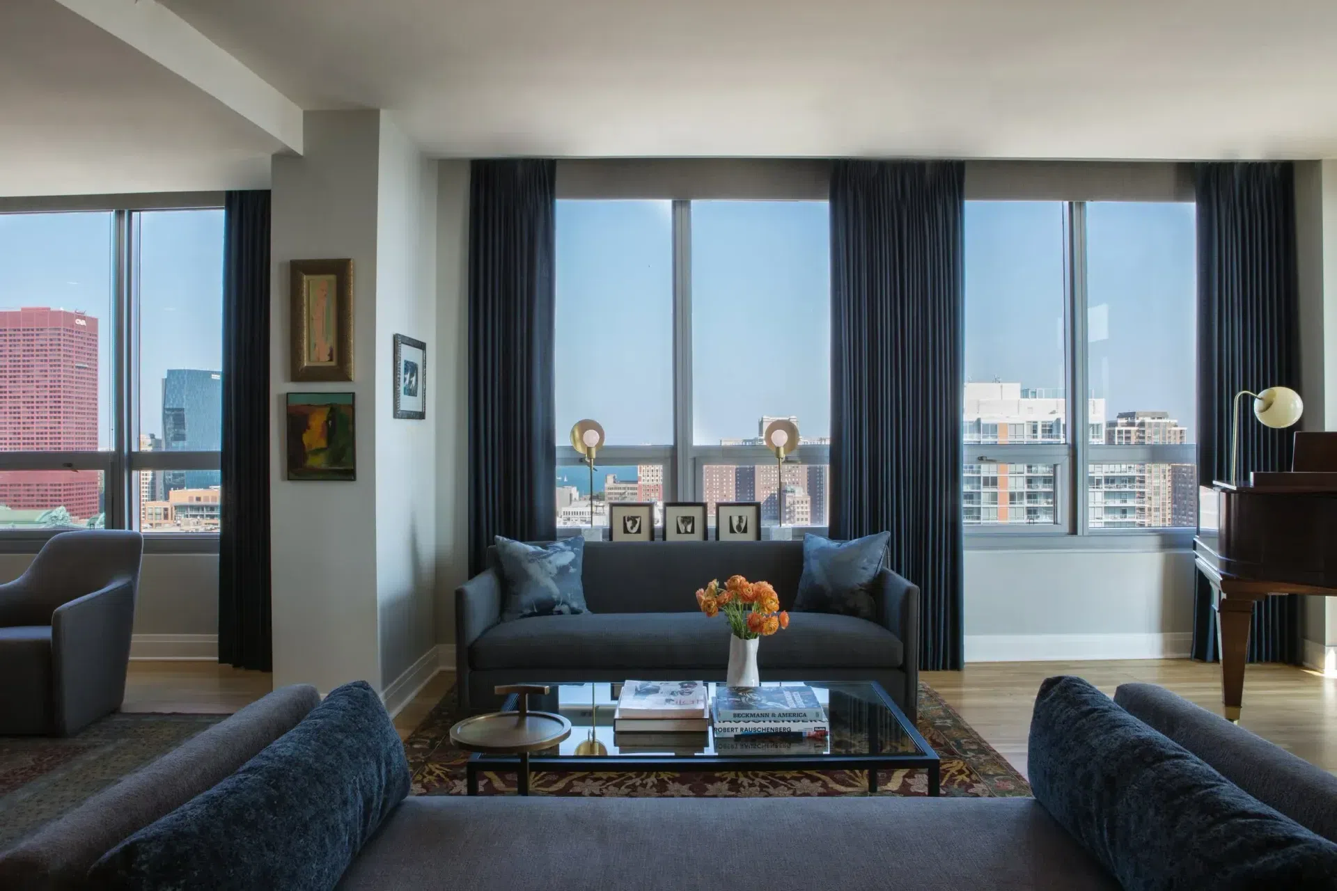 NMI-SouthLoopCondo-Living-5-2017.webp