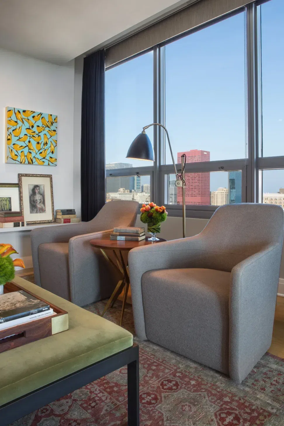 NMI-SouthLoopCondo-Living-8-2017.webp