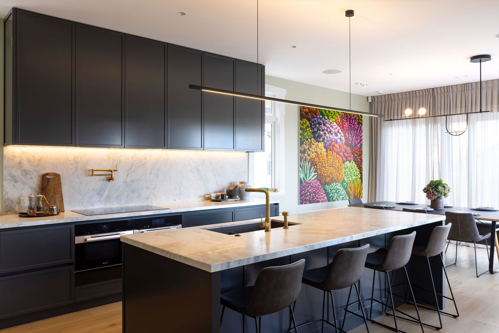 NeoDesigncustomkitchenrenovationdesignerAucklandshakerdark-greymarble4.jpg