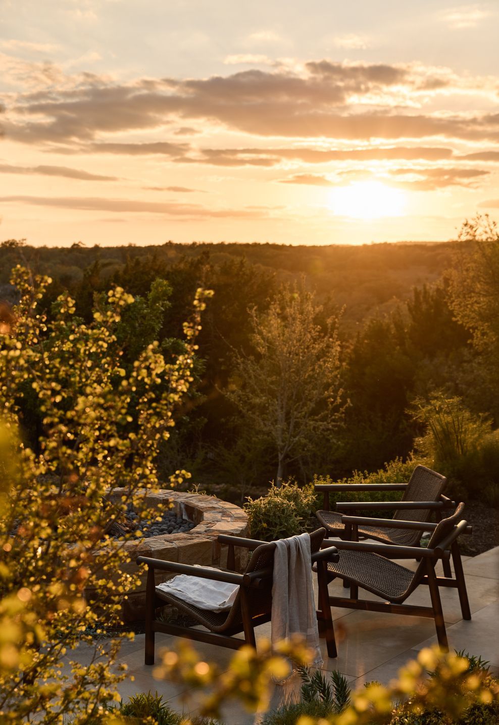 Outdoor-firepit1.jpg