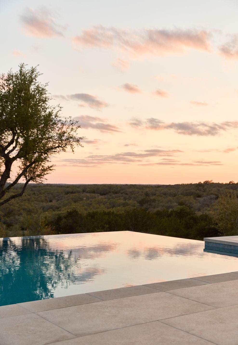 Outdoor-pool-det.jpg
