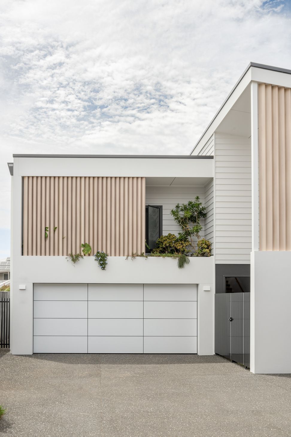 Werri Beach - QBC Constructions &amp; Kibbin Design