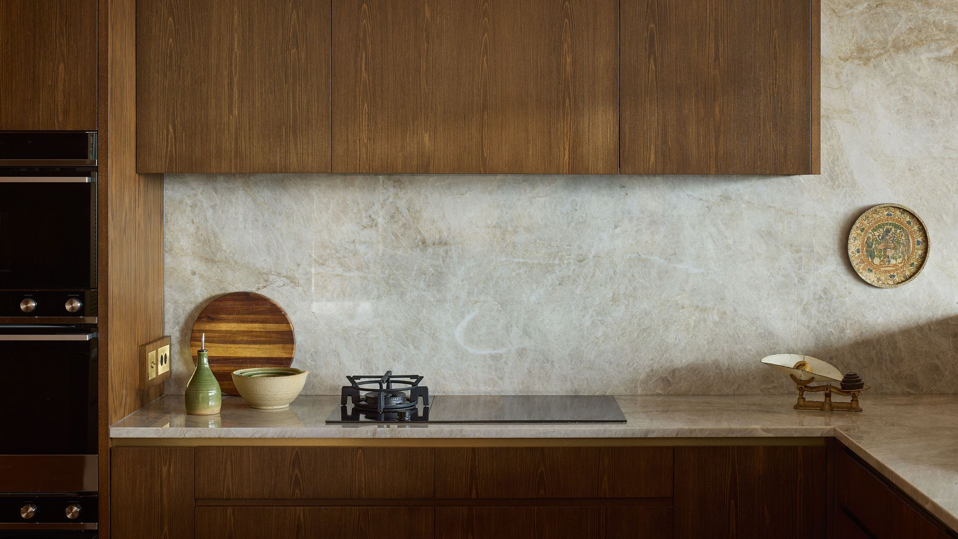 Join Rogan Nash Architects' Directors, Kate Rogan and Eva Nash, as they present The High Life to the judges of the 2025 Interior Awards in the Residential Kitchen category. The video shares the design thinking behind the project. video