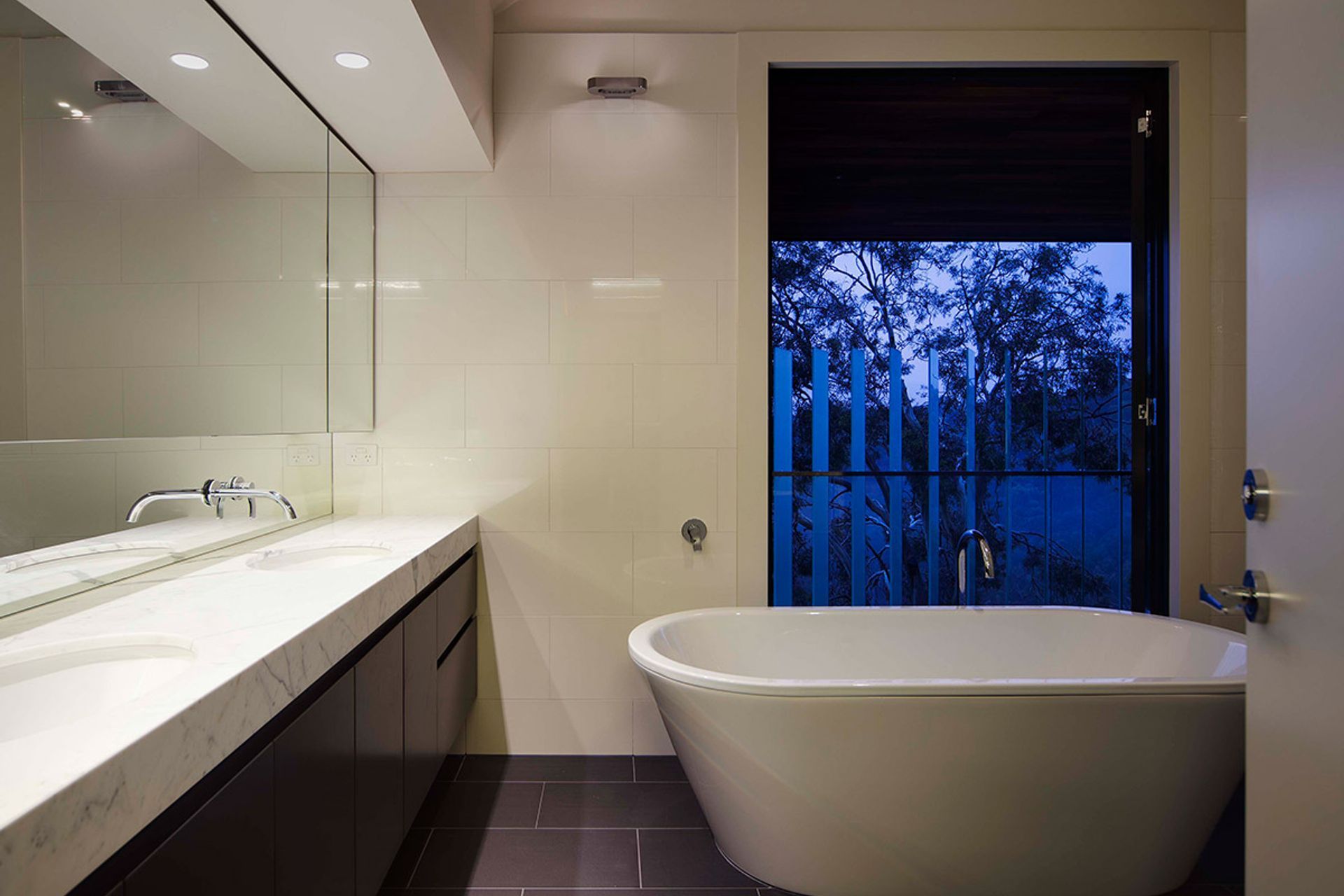 Kew Pool House