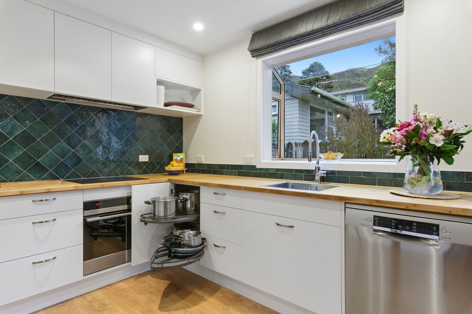 Awarua St, Ngaio