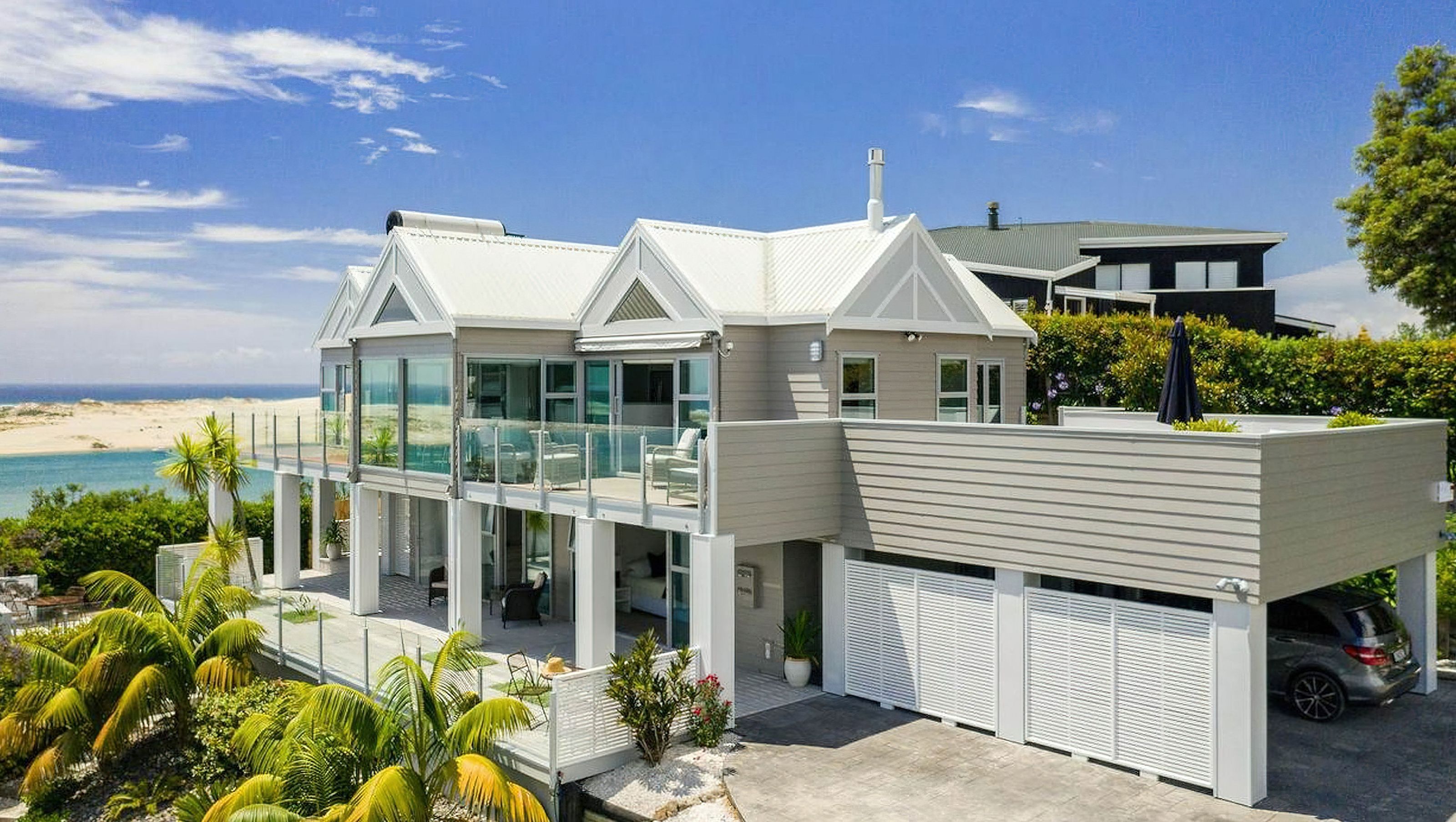 80s Beach House Reno