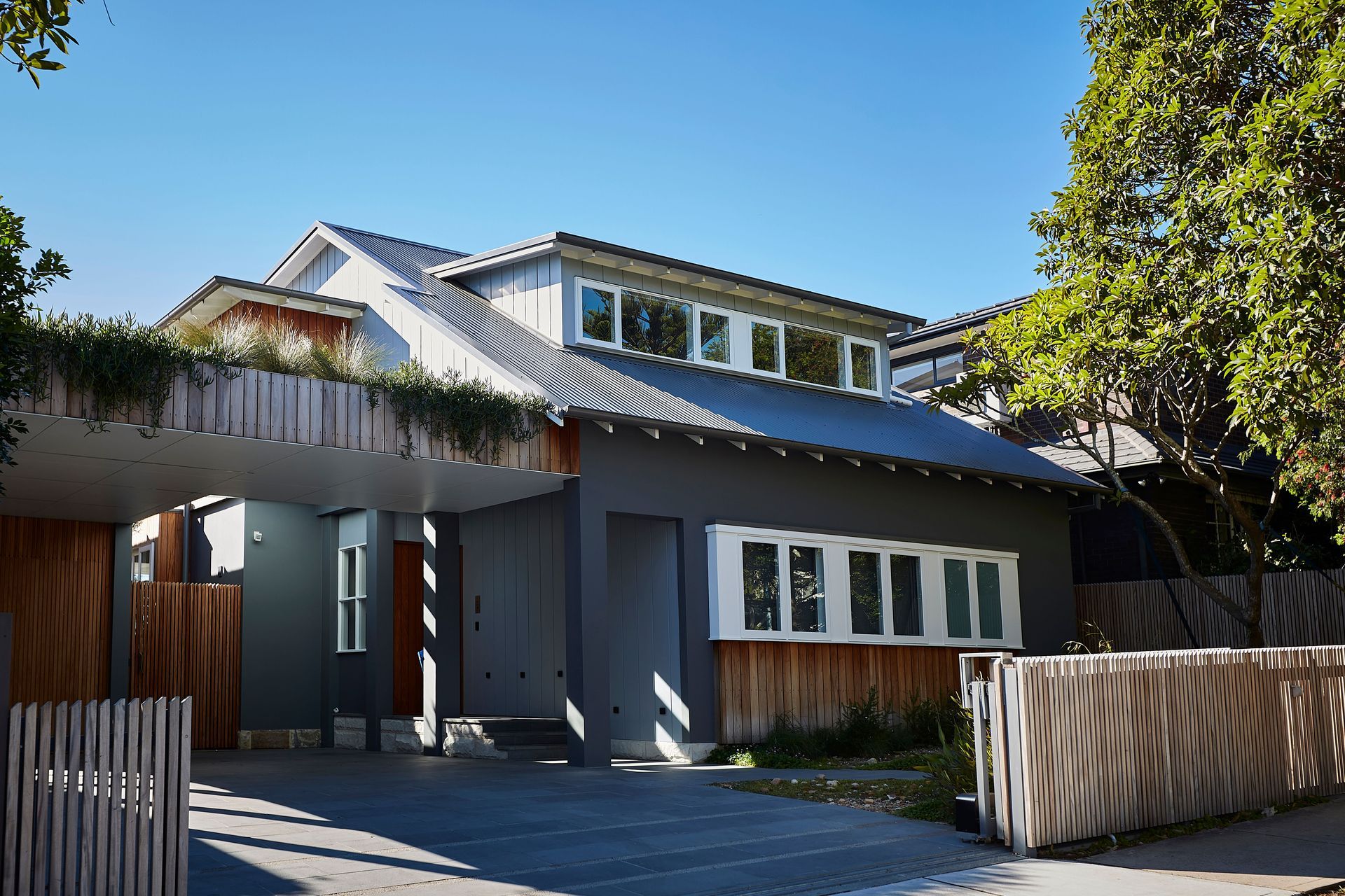 Manly House 04