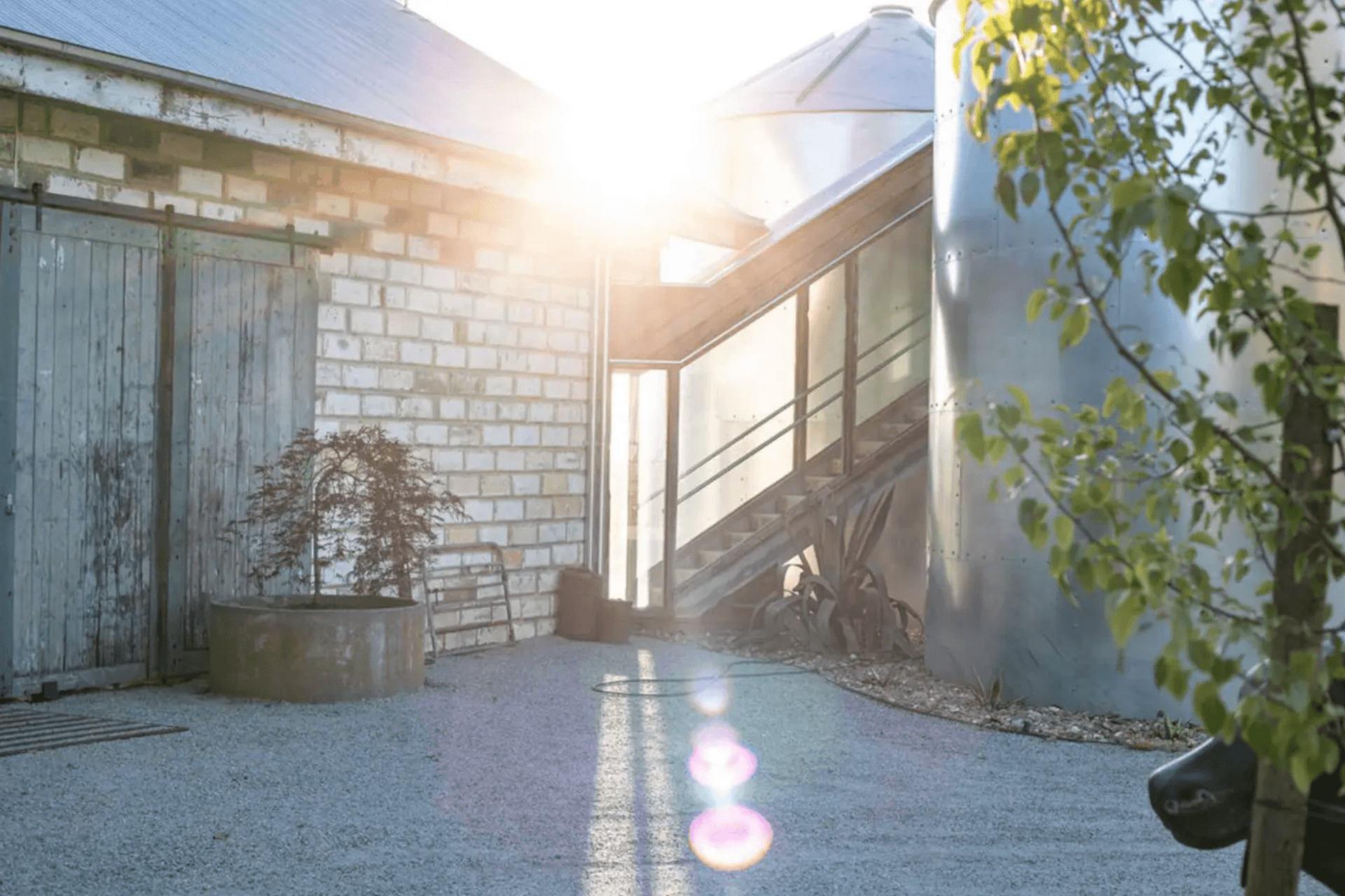 SG-Super-9-Silo-House-Inverloch-VIC-Exterior-7.png