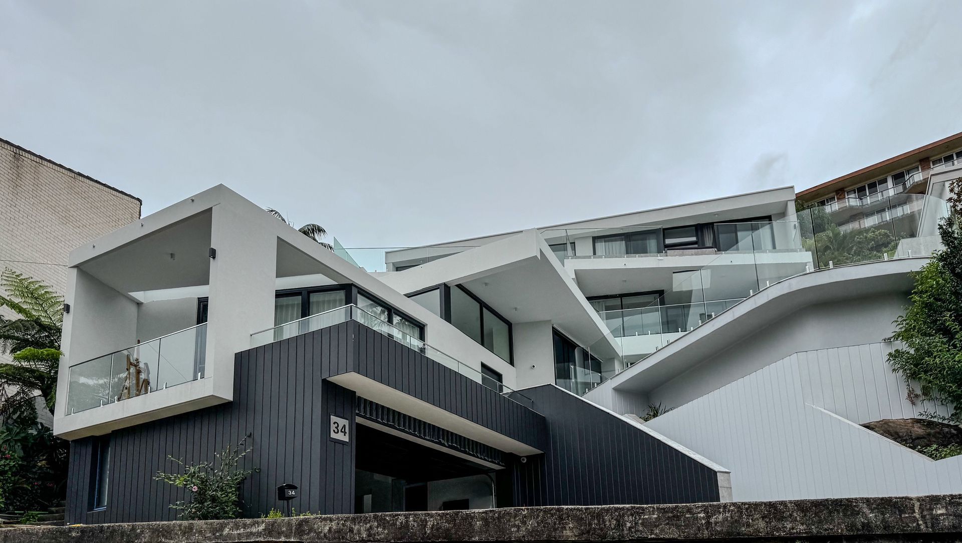 Stacked House banner