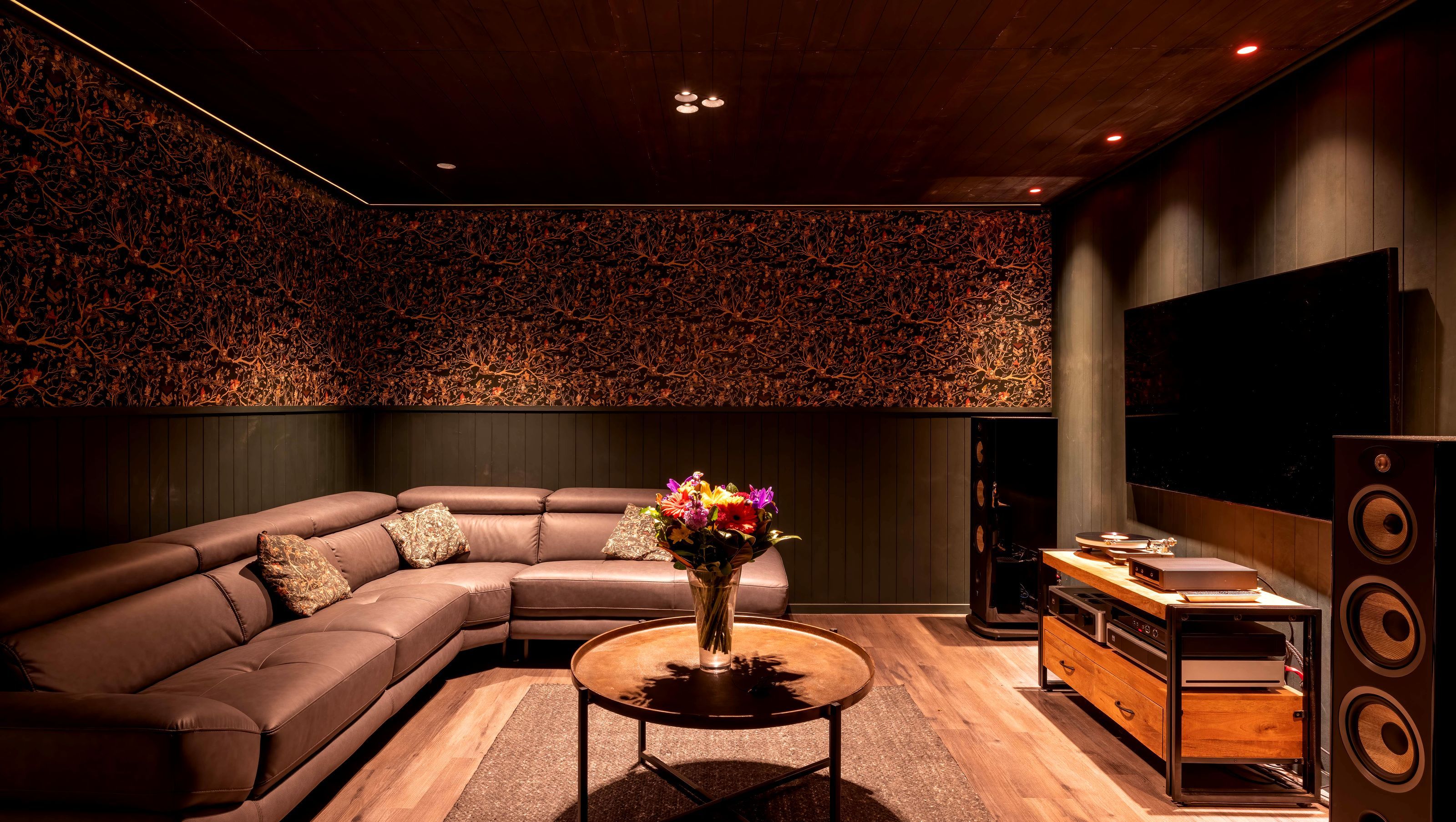 Whisky lounge at home