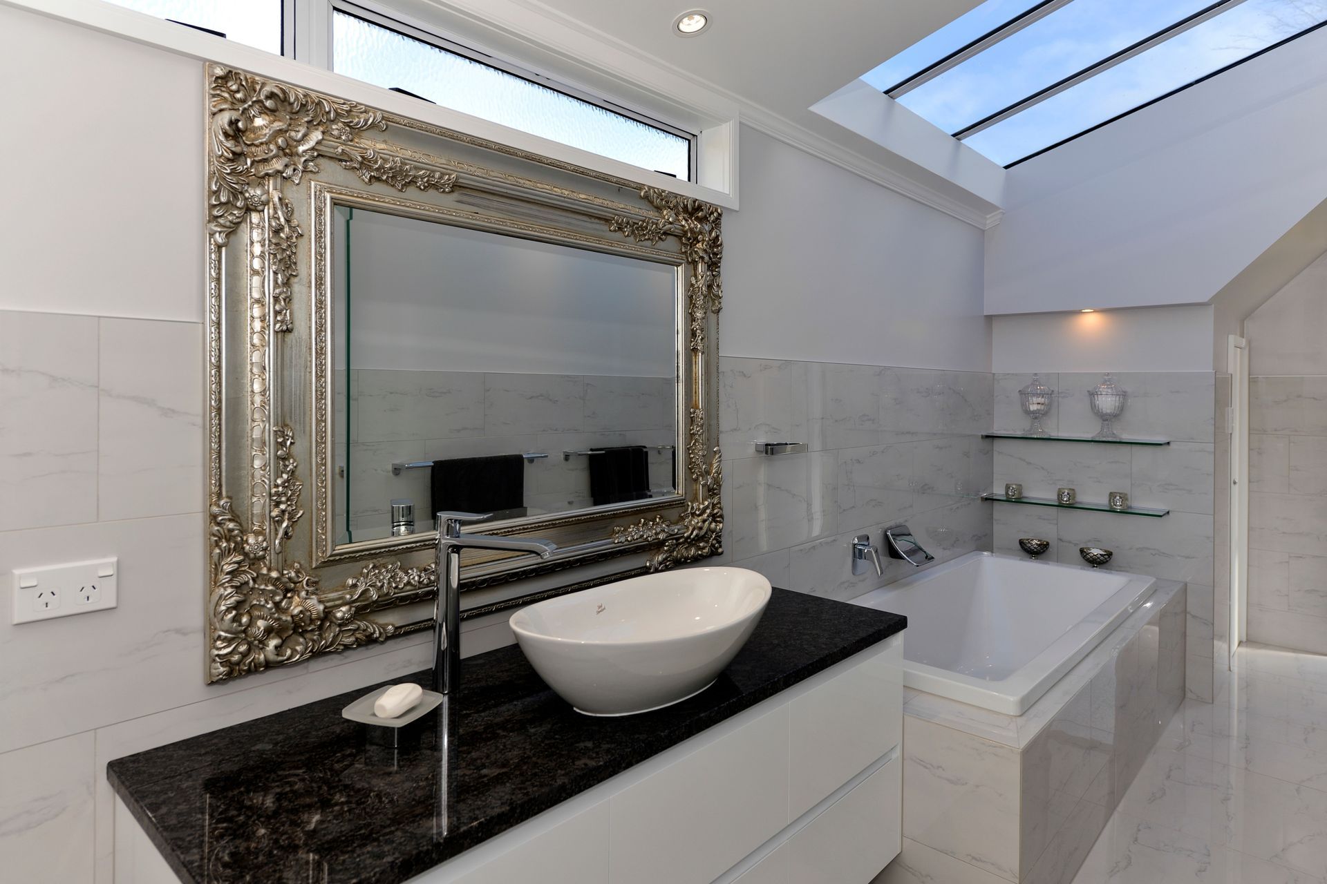 Walford-Bathroom-02-ap-compressed.jpg