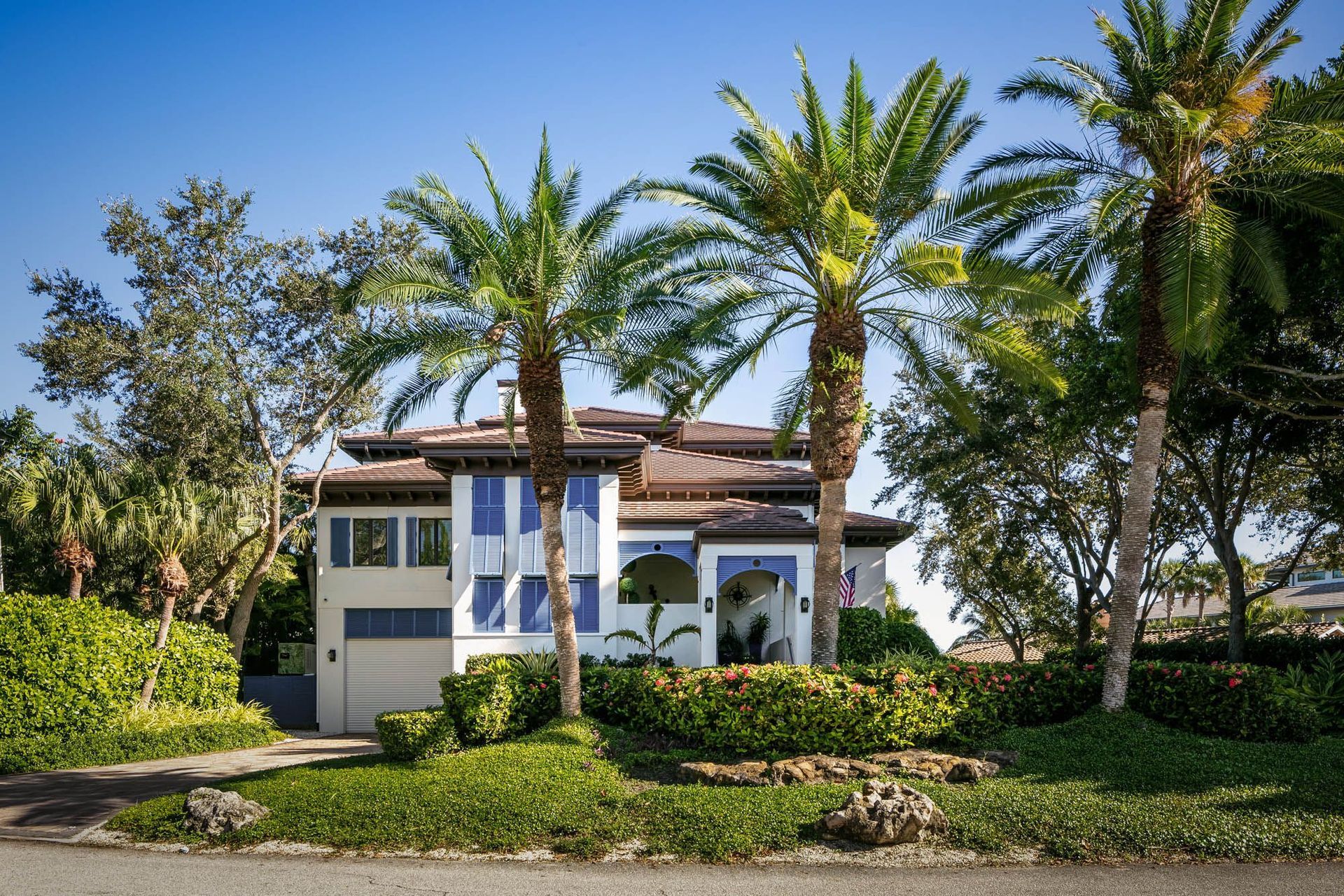 bayward-front-elevation-street-morning.jpg