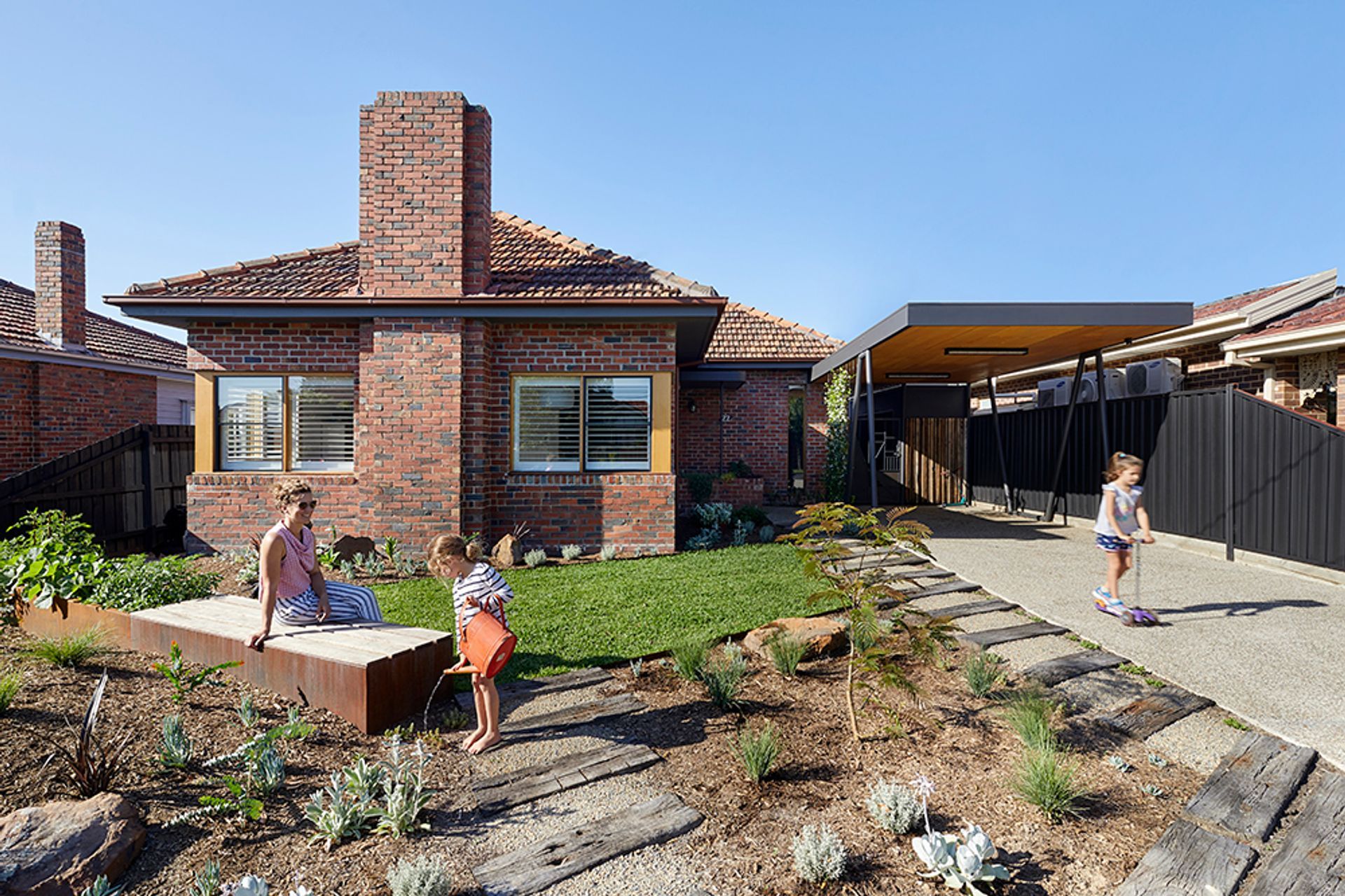Bent Annexe