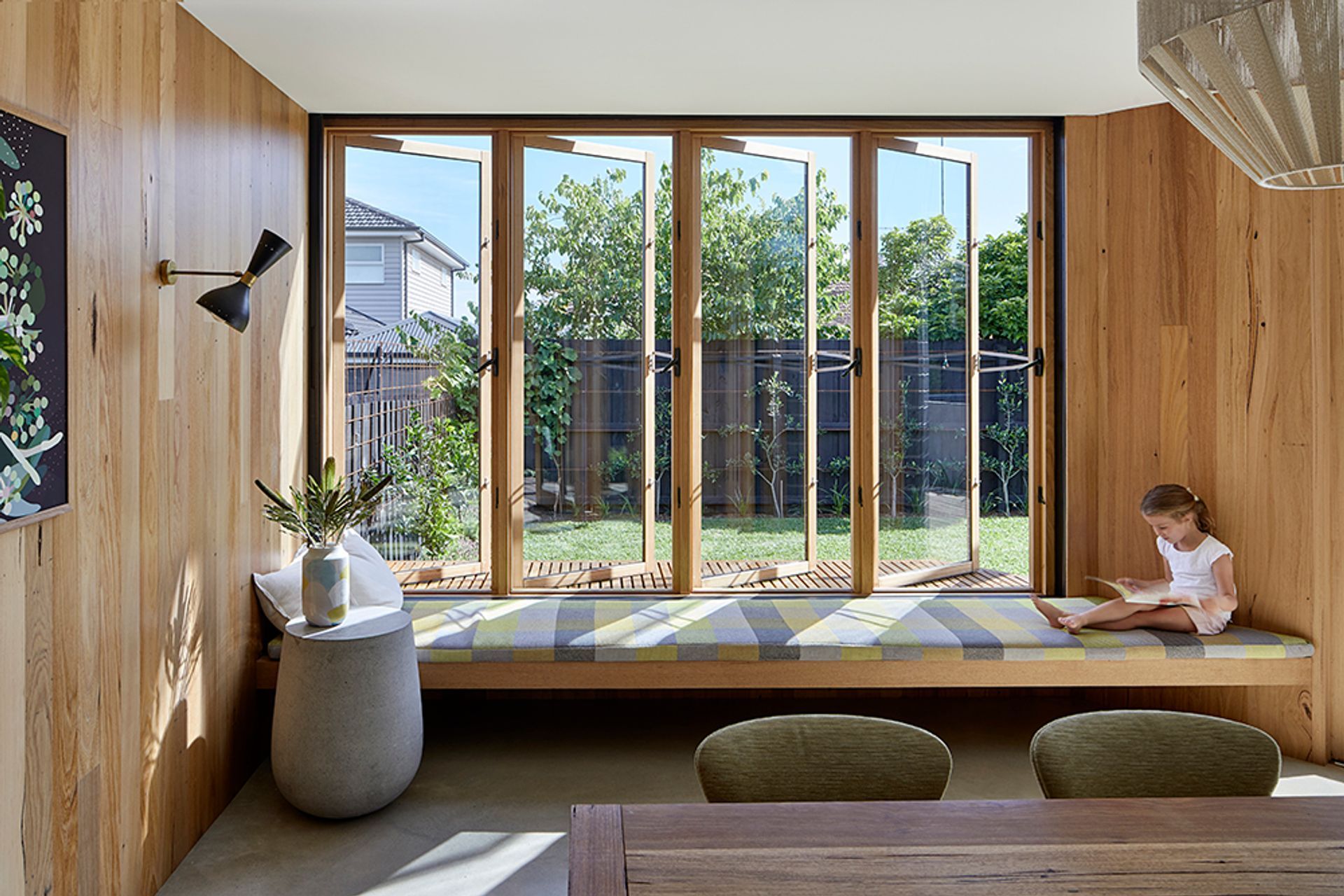 Bent Annexe