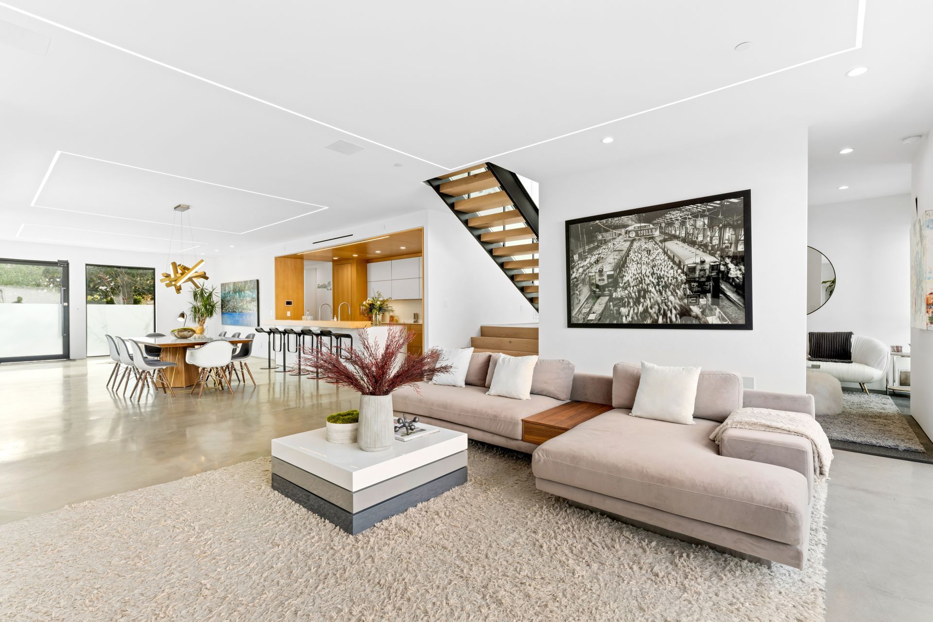 bspk-design-architecture-california-4100-residenital-cnb-house-living-and-dining-9-ap-compressed.jpg