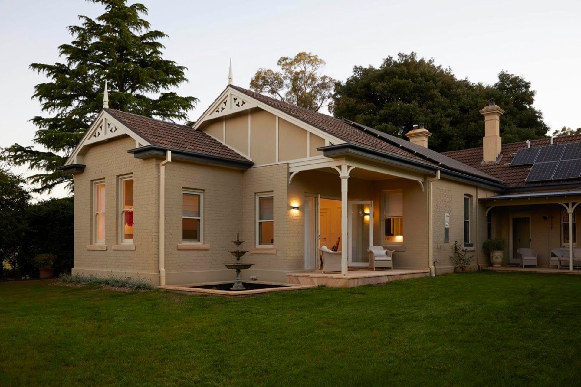 buildme230309WaratahBuildingSuttonForest0103-gigapixel-standard-width-1390px.jpg